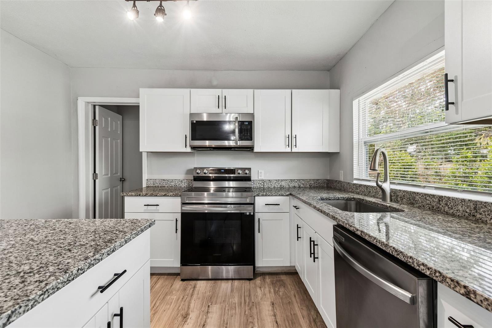 Image 23 of 72 For 8008 12th Street