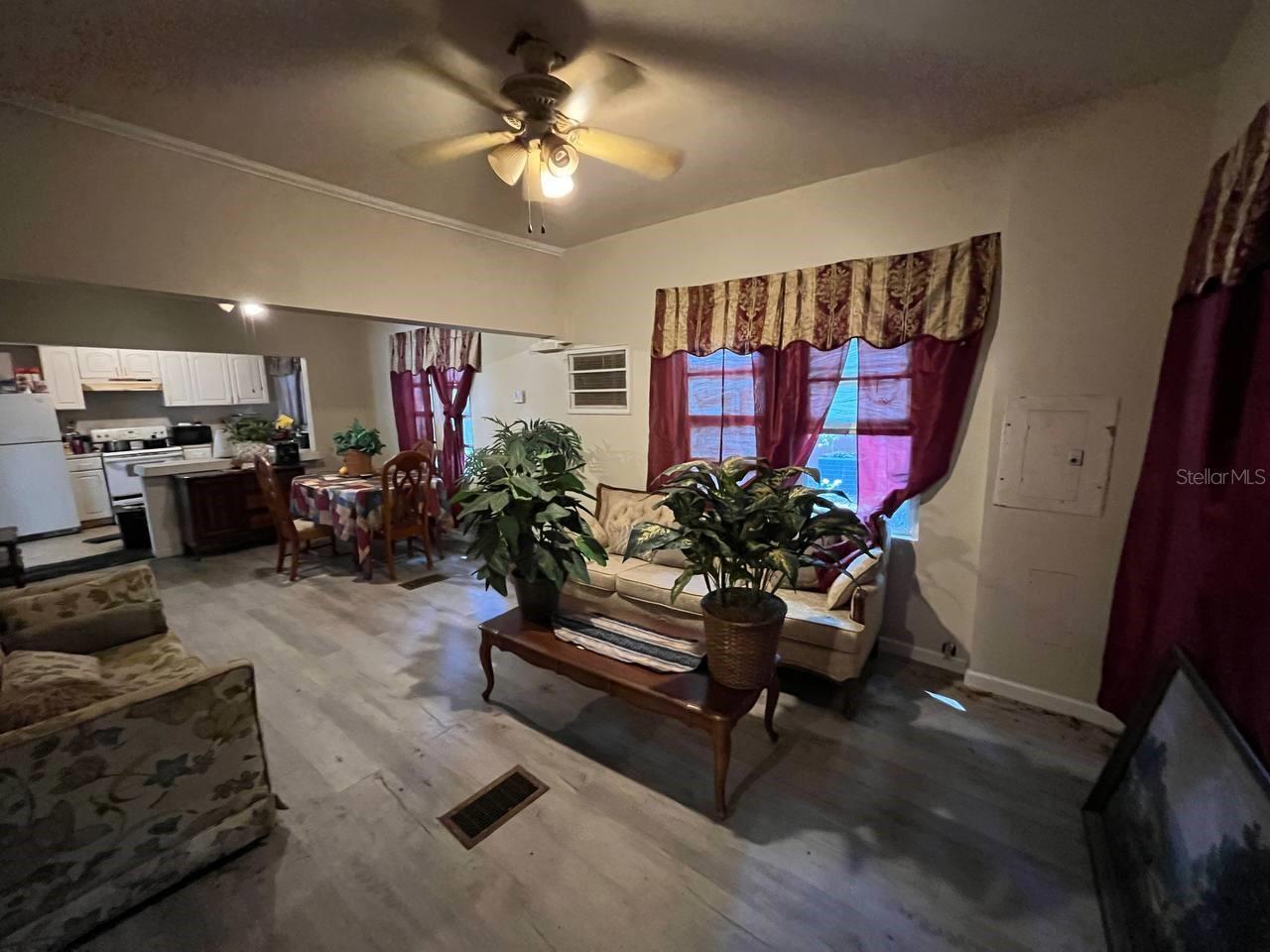 Image 13 of 37 For 780 Maple Avenue