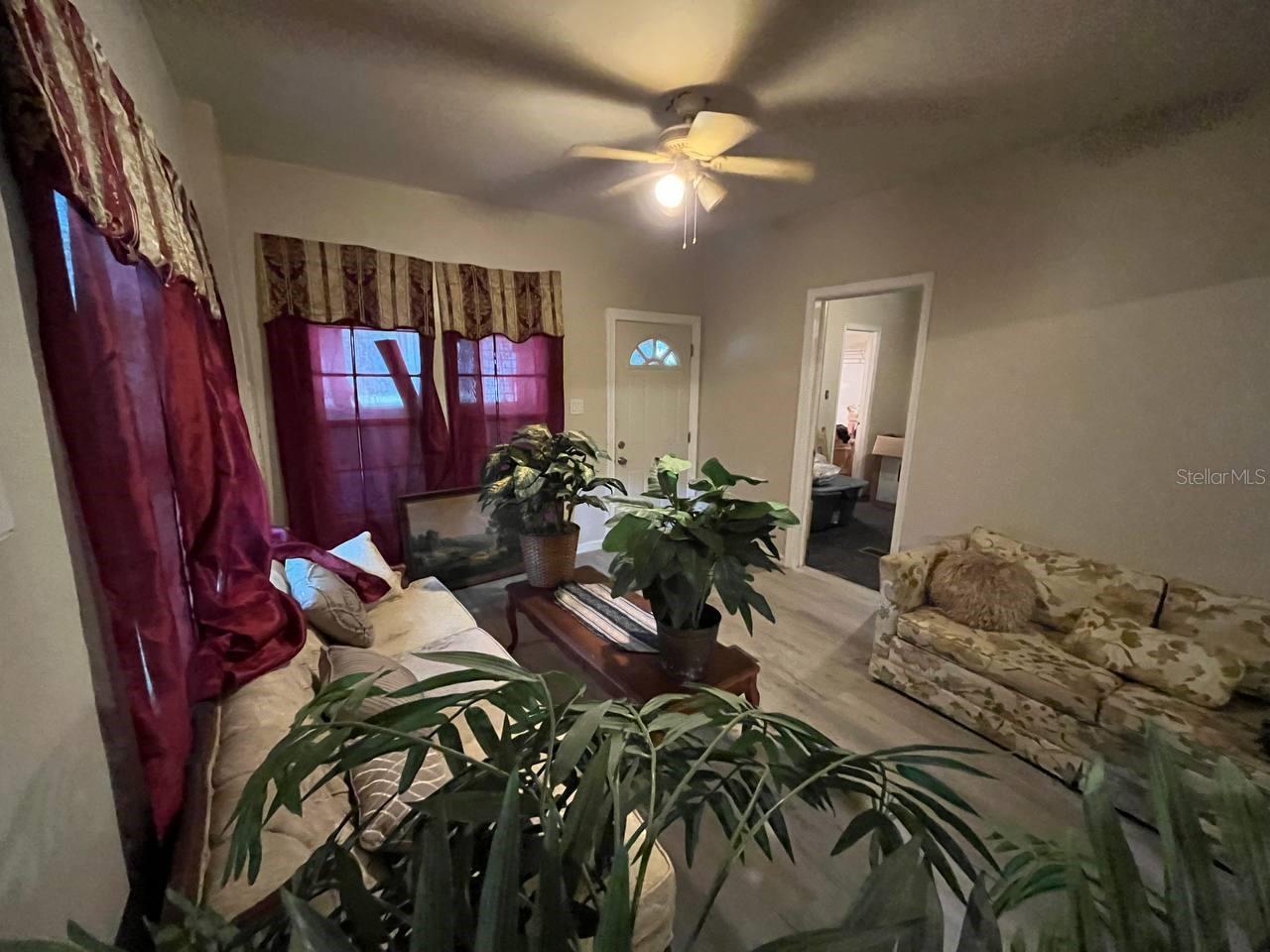 Image 14 of 37 For 780 Maple Avenue