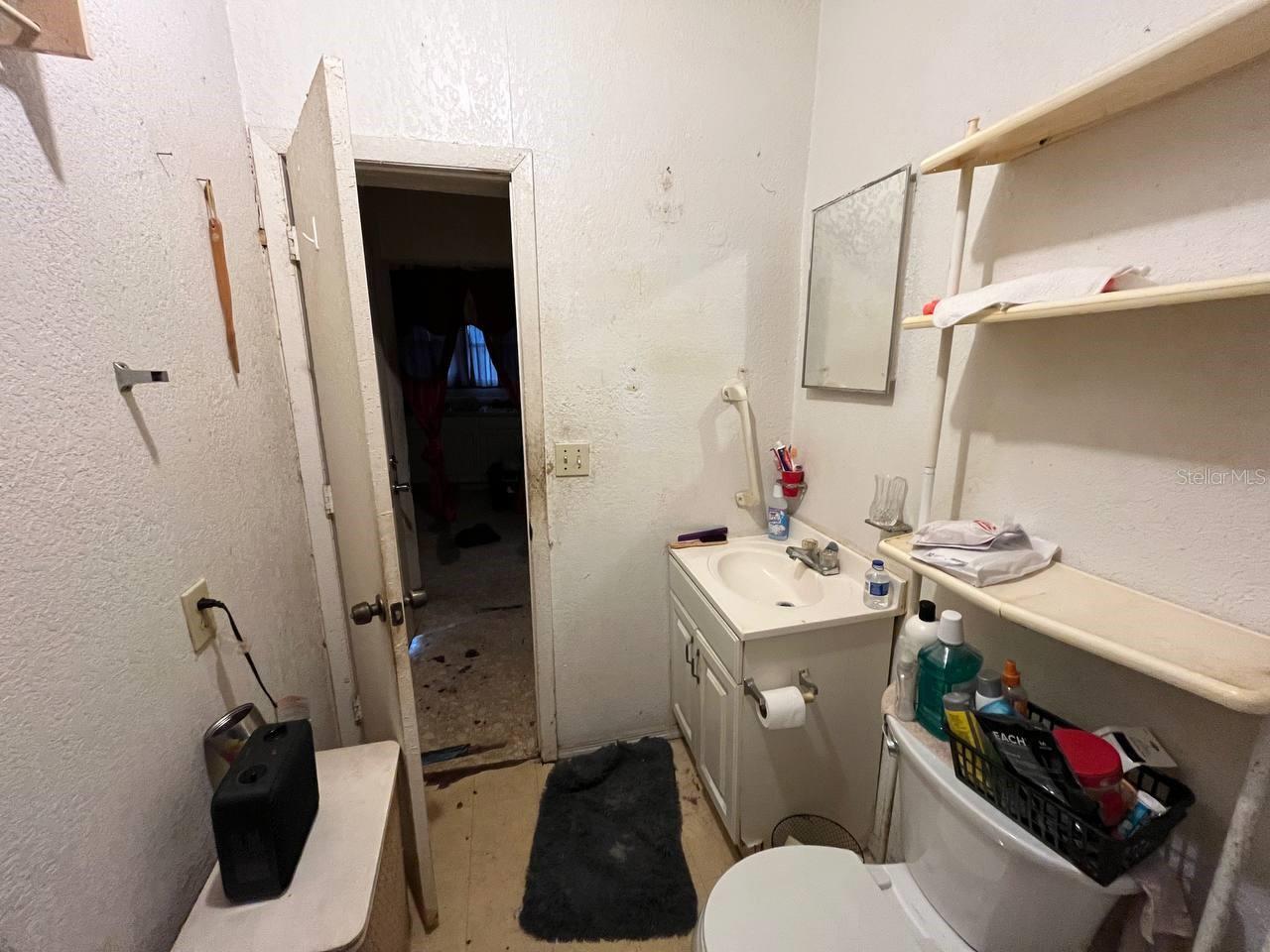 Image 2 of 37 For 780 Maple Avenue