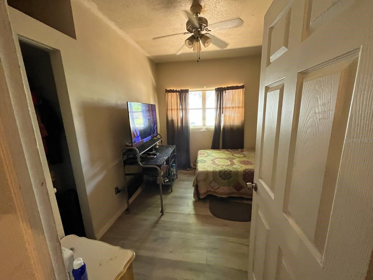 Image 22 of 37 For 780 Maple Avenue