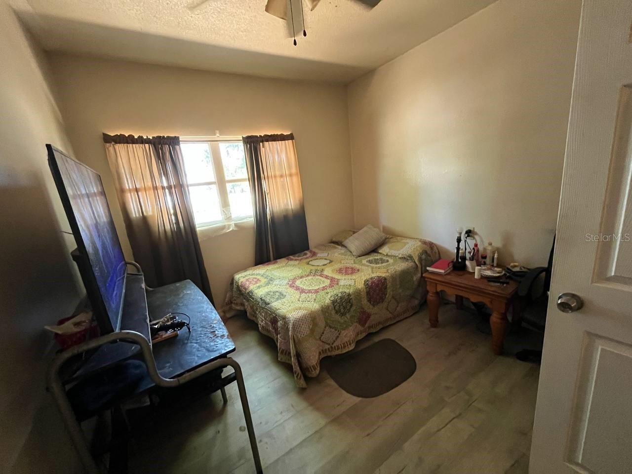 Image 23 of 37 For 780 Maple Avenue