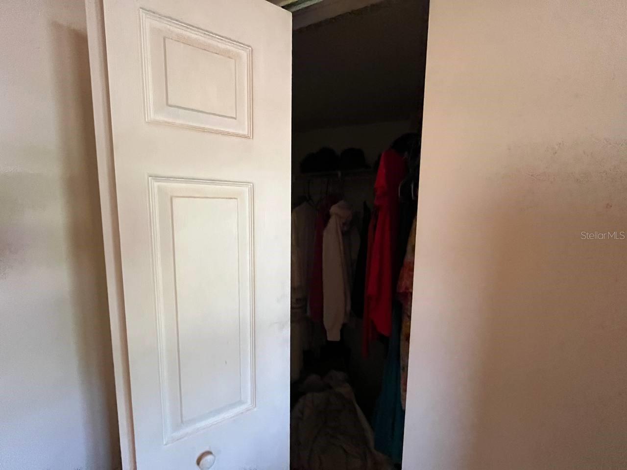 Image 25 of 37 For 780 Maple Avenue