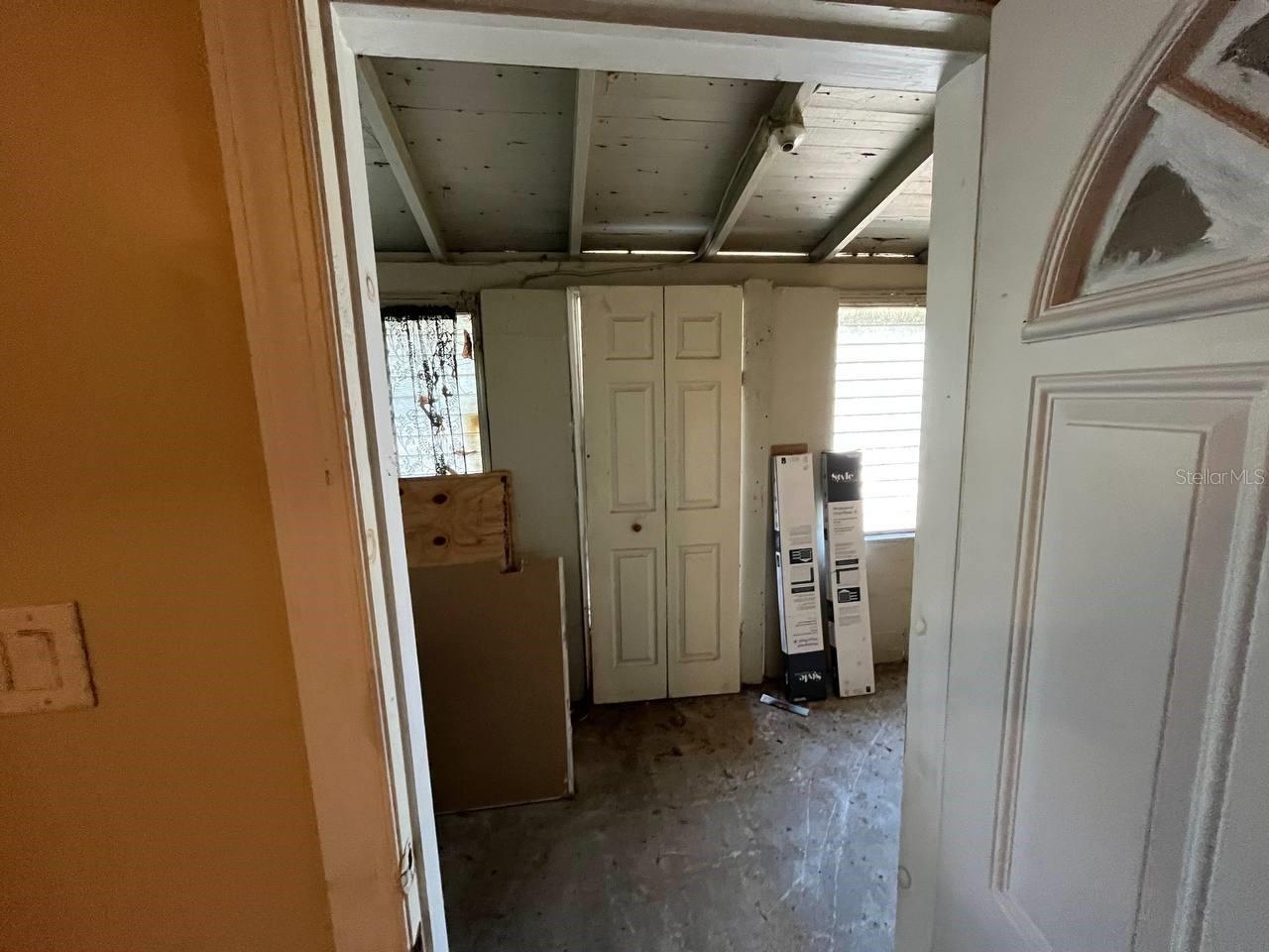 Image 29 of 37 For 780 Maple Avenue