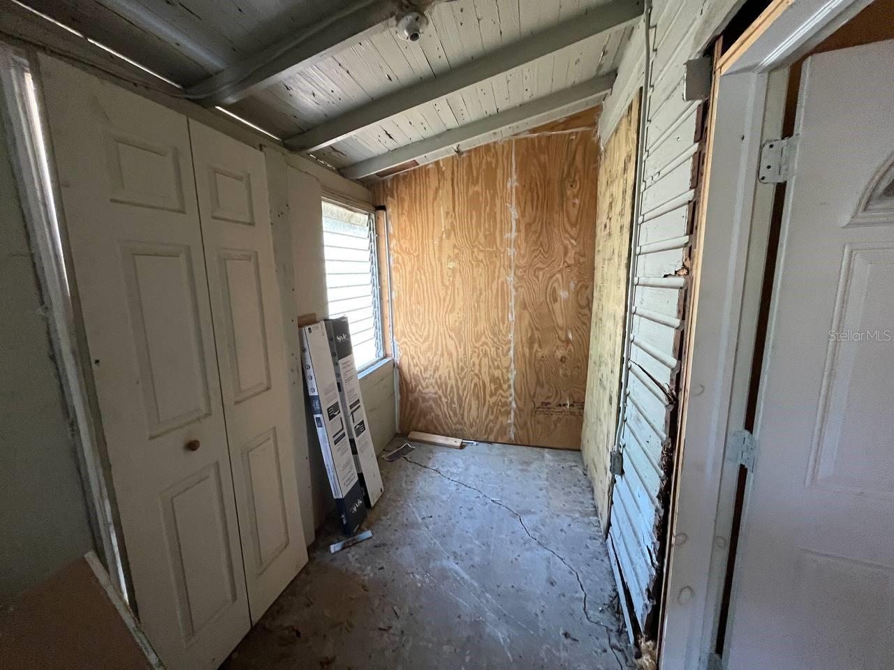 Image 31 of 37 For 780 Maple Avenue