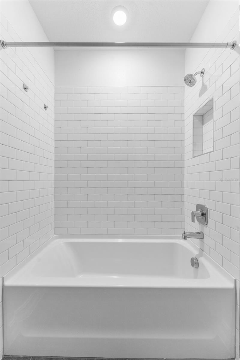 Listing photo id 24 for 18255 Serene Lake Loop