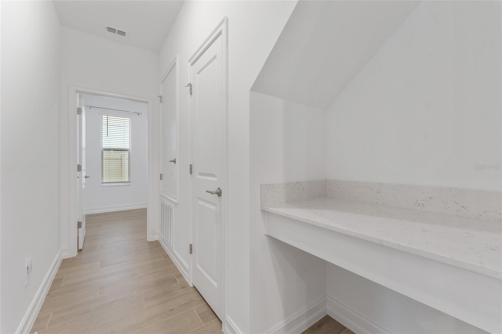 Listing photo id 28 for 18255 Serene Lake Loop