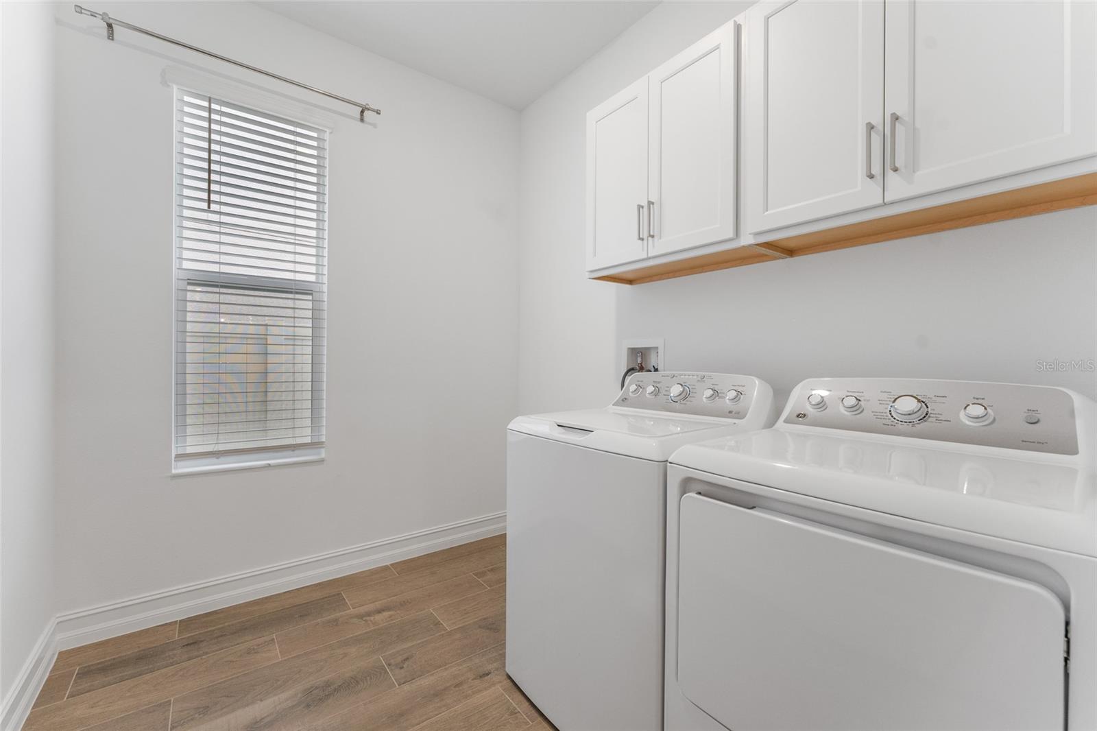 Listing photo id 29 for 18255 Serene Lake Loop