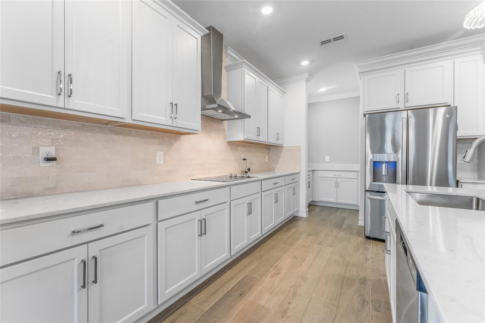 Listing photo id 7 for 18255 Serene Lake Loop