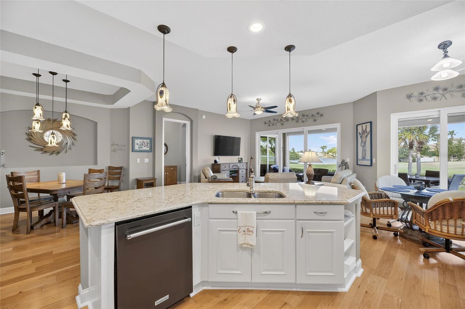 Image 29 of 77 For 1351 Emerald Dunes Drive 1351