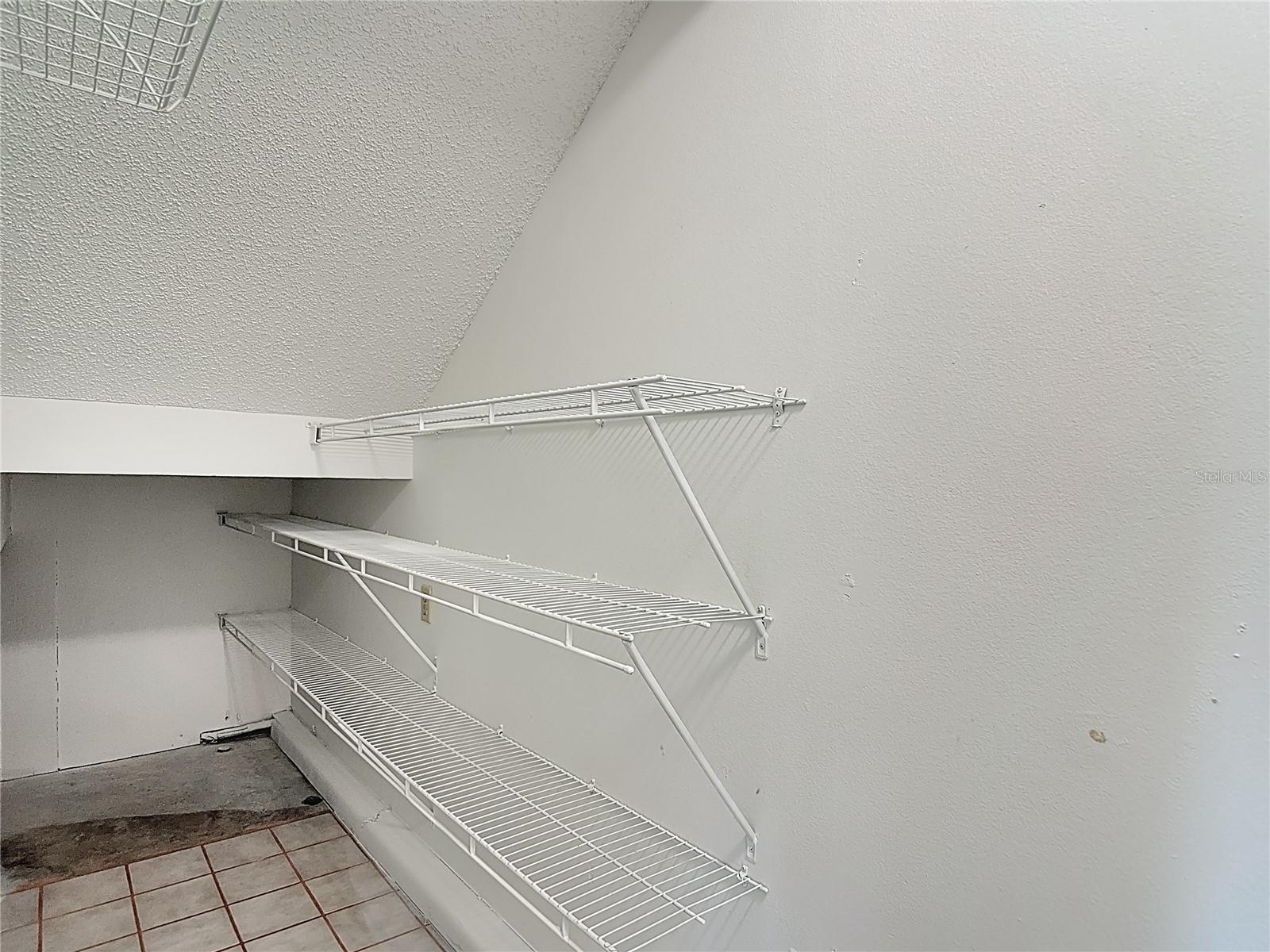 Image 48 of 70 For 2445 Glenview Drive