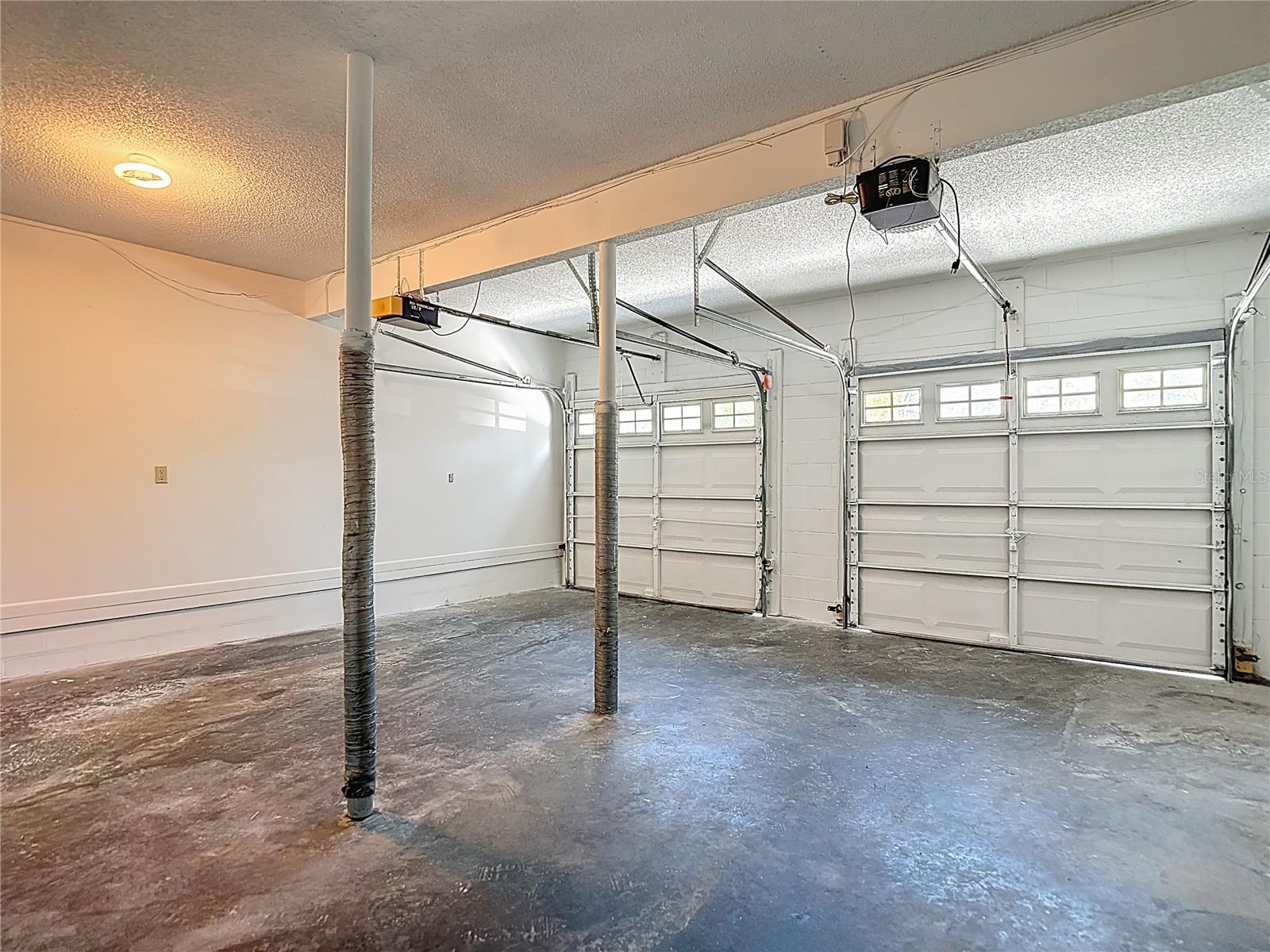 Image 52 of 70 For 2445 Glenview Drive