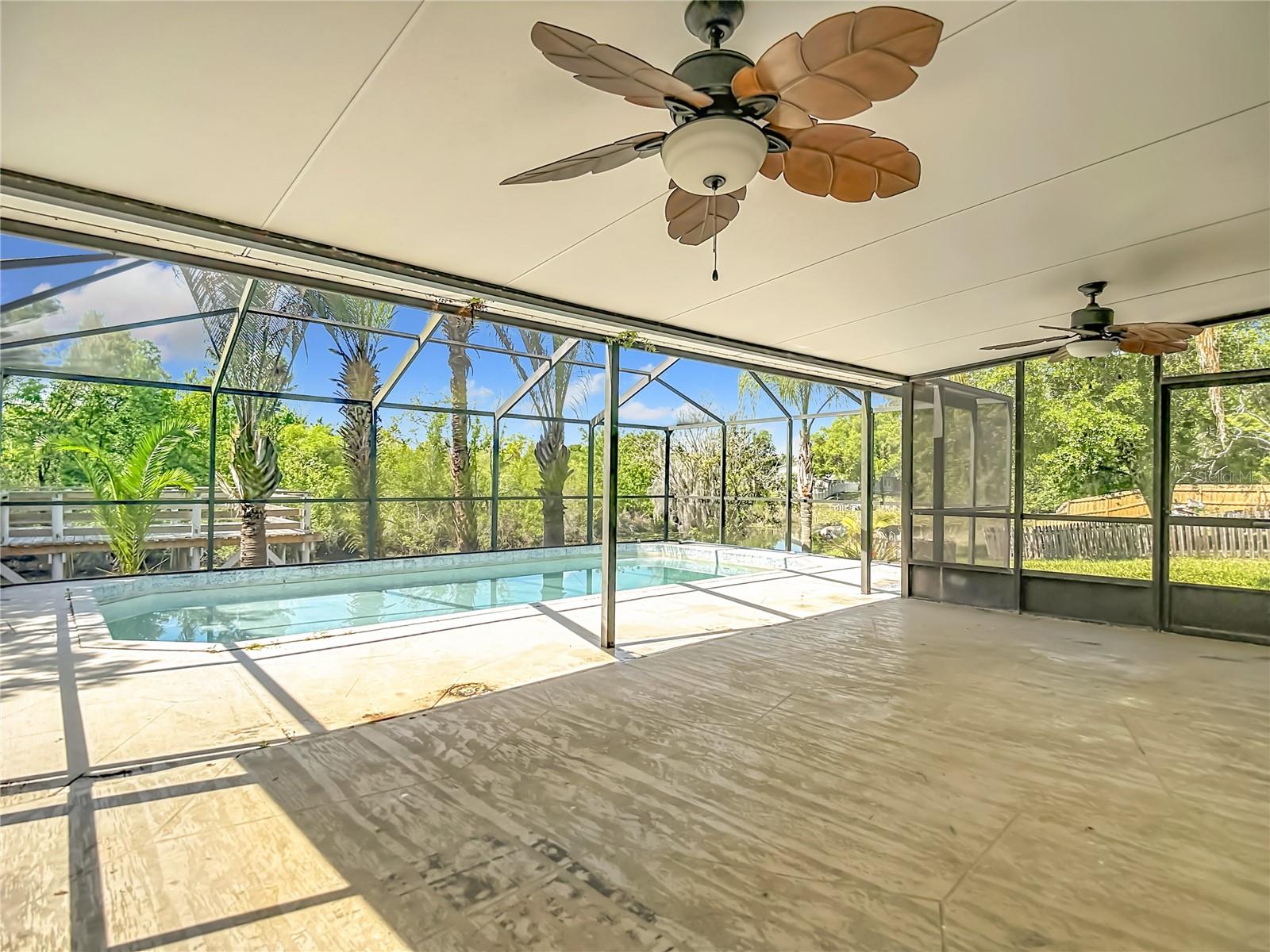 Image 55 of 70 For 2445 Glenview Drive