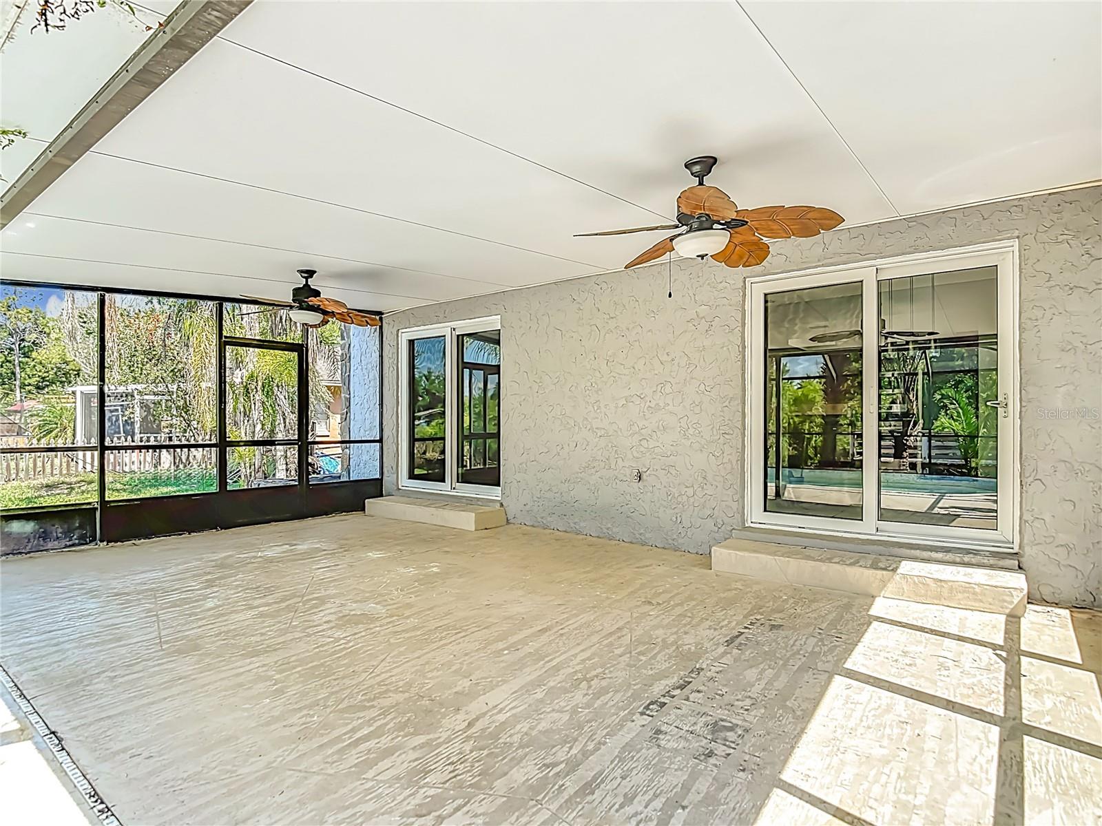 Image 56 of 70 For 2445 Glenview Drive