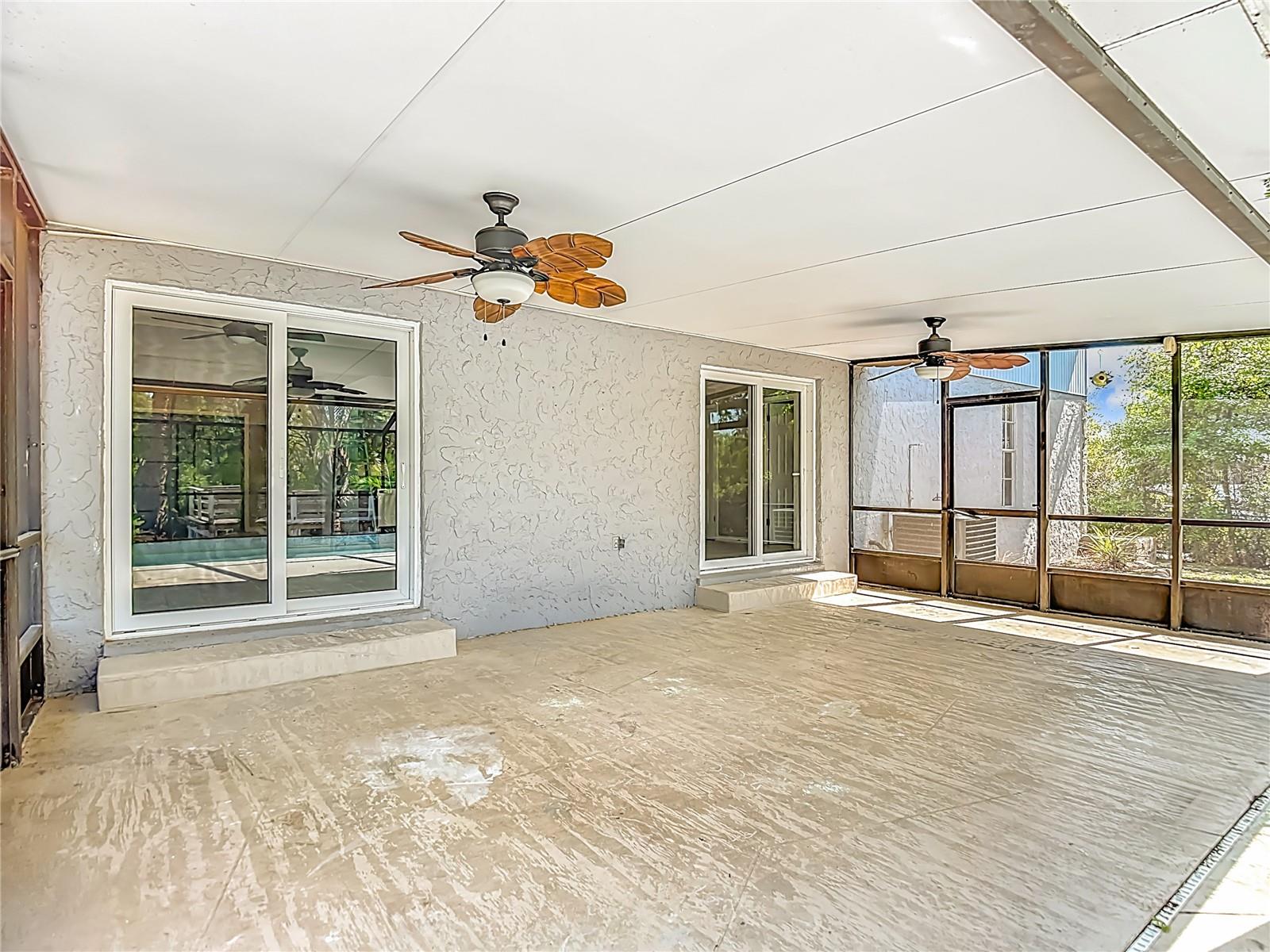 Image 57 of 70 For 2445 Glenview Drive