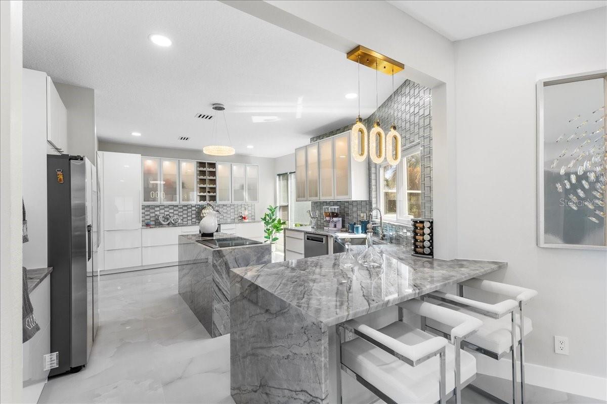 Image 15 of 73 For 375 Wellington Avenue