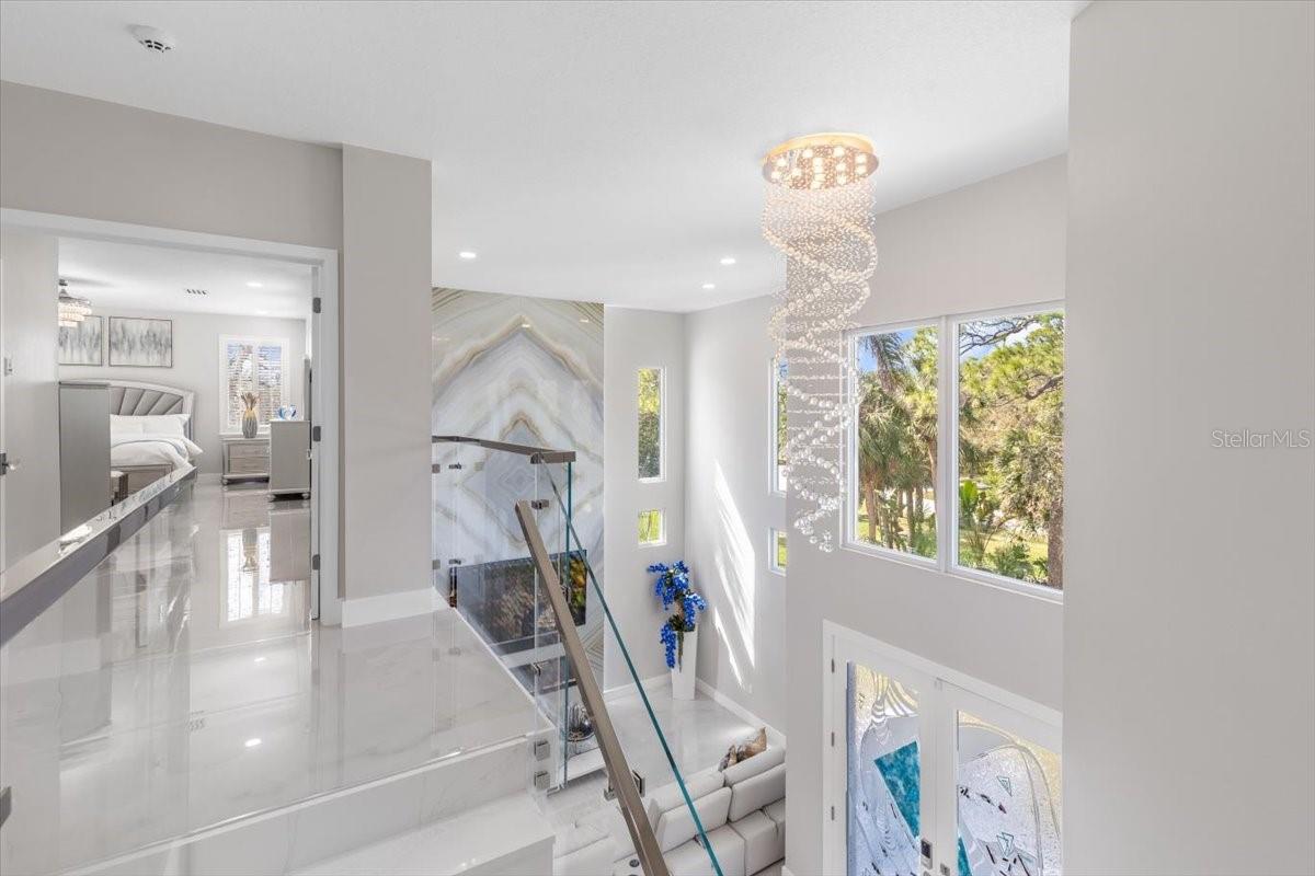 Image 28 of 73 For 375 Wellington Avenue