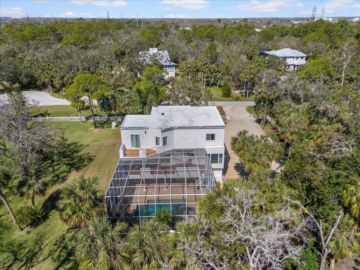 Image 48 of 73 For 375 Wellington Avenue