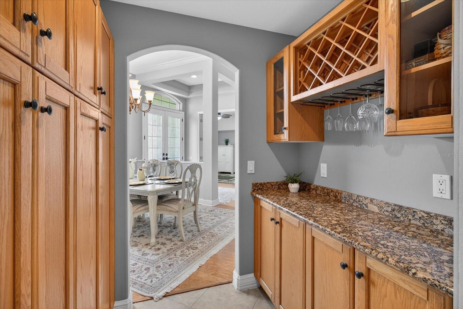 Image 37 of 98 For 4052 Capitol Drive