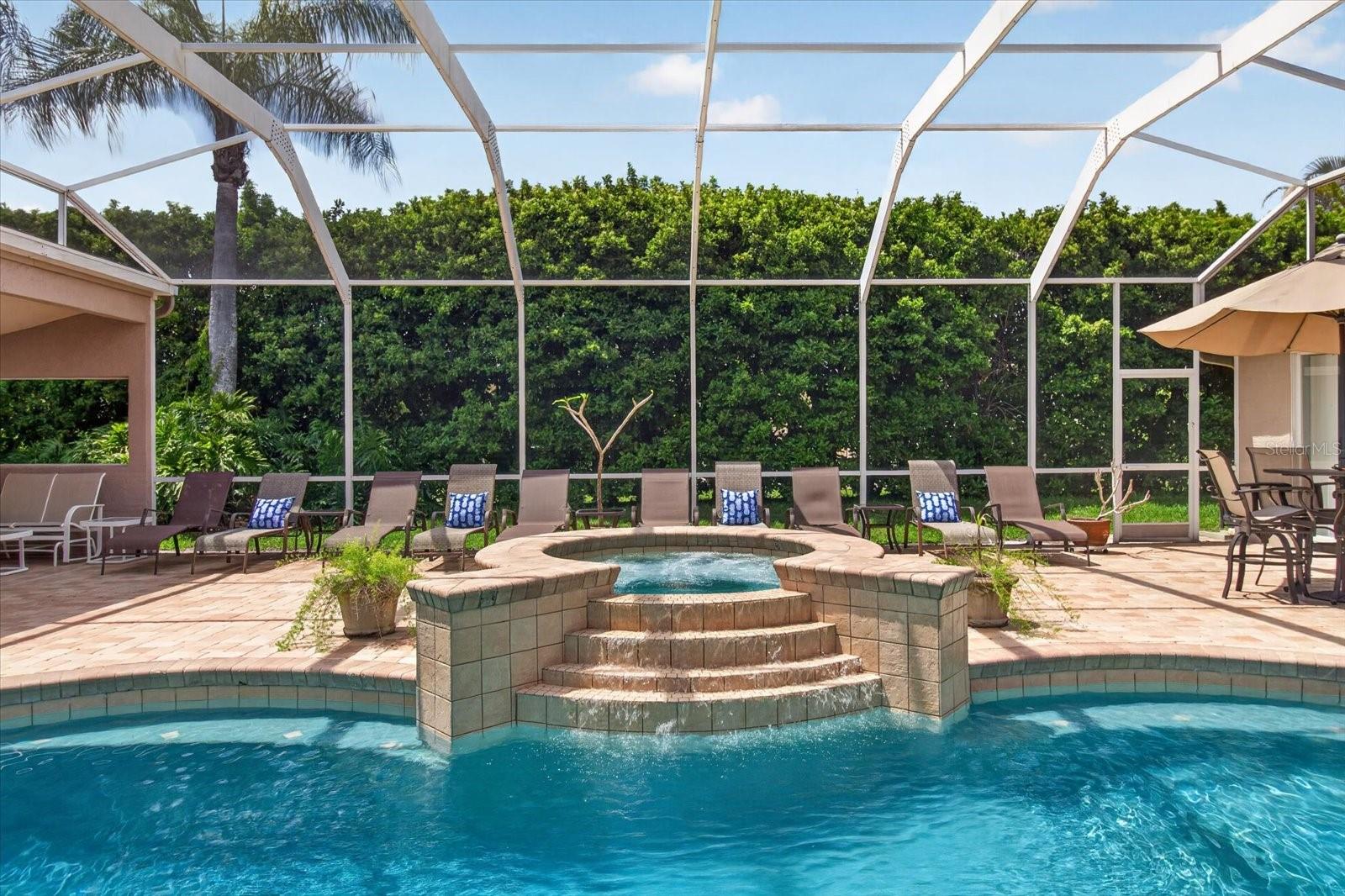 Image 4 of 98 For 4052 Capitol Drive