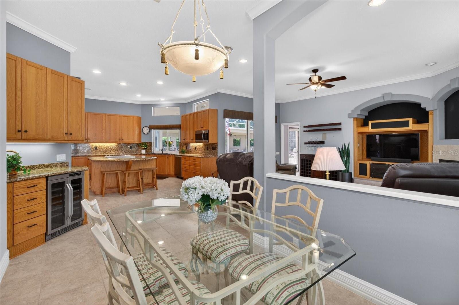 Image 40 of 98 For 4052 Capitol Drive