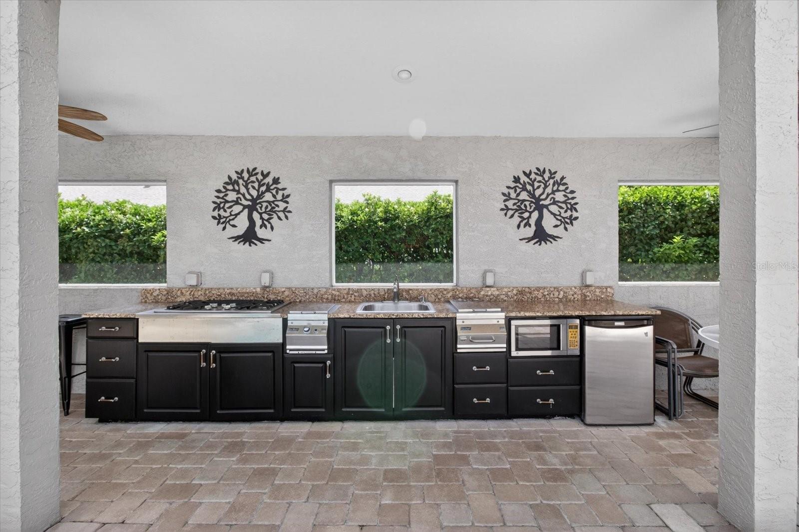 Image 67 of 98 For 4052 Capitol Drive