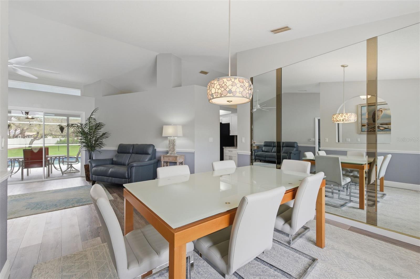 Image 24 of 72 For 18143 Winding Oaks Boulevard