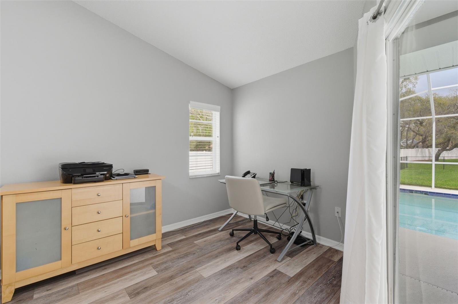 Image 28 of 72 For 18143 Winding Oaks Boulevard