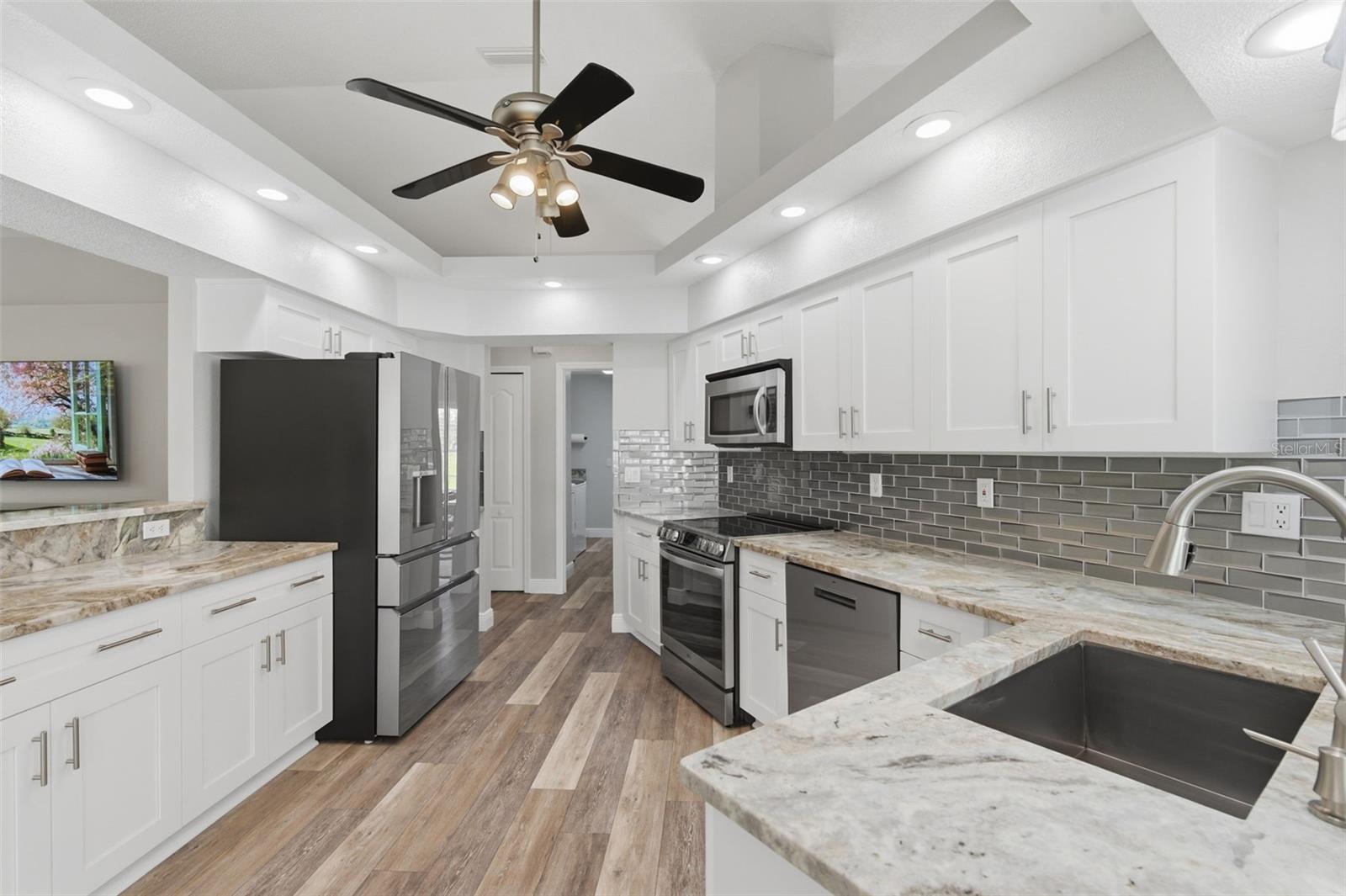 Image 39 of 72 For 18143 Winding Oaks Boulevard