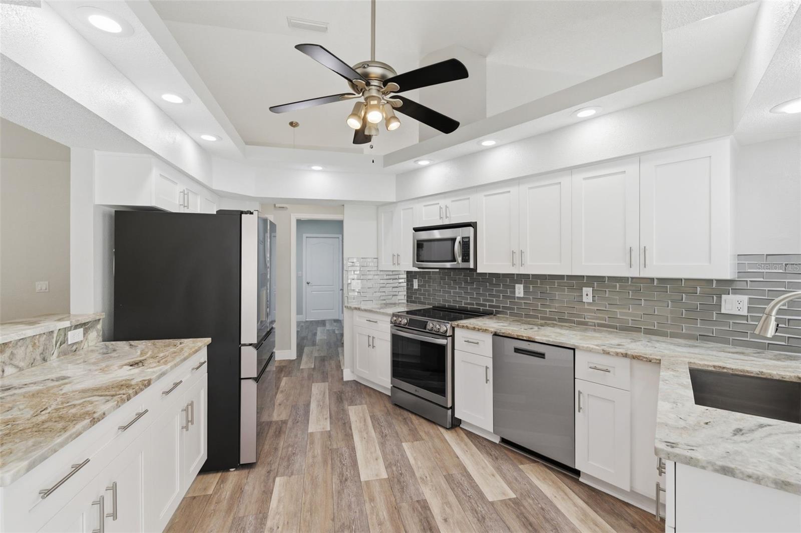 Image 40 of 72 For 18143 Winding Oaks Boulevard