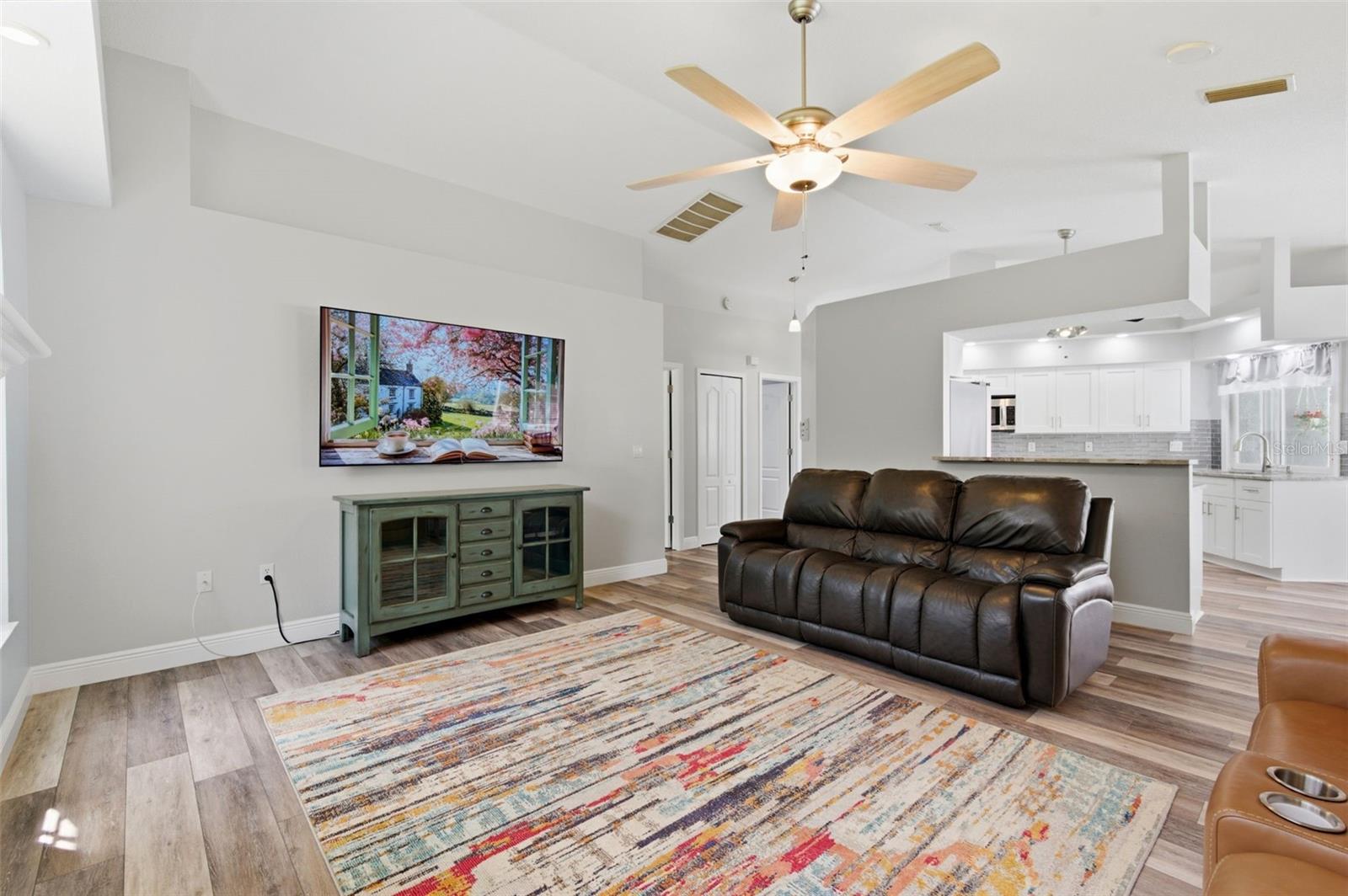 Image 48 of 72 For 18143 Winding Oaks Boulevard