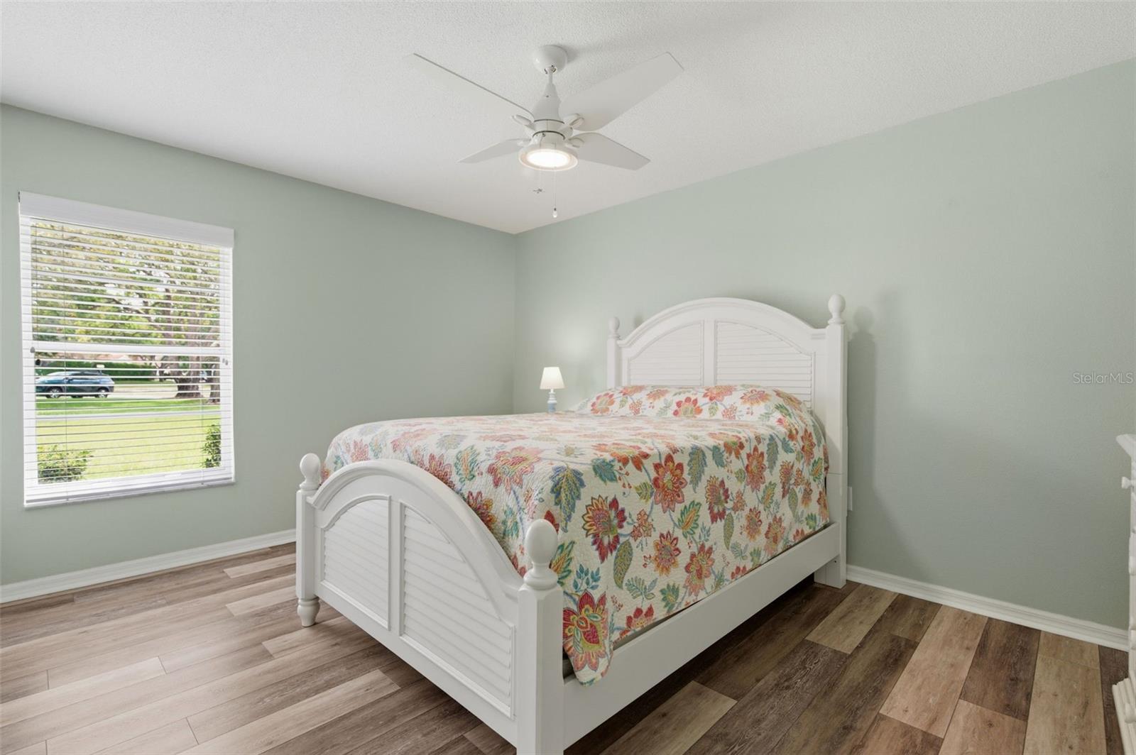 Image 49 of 72 For 18143 Winding Oaks Boulevard