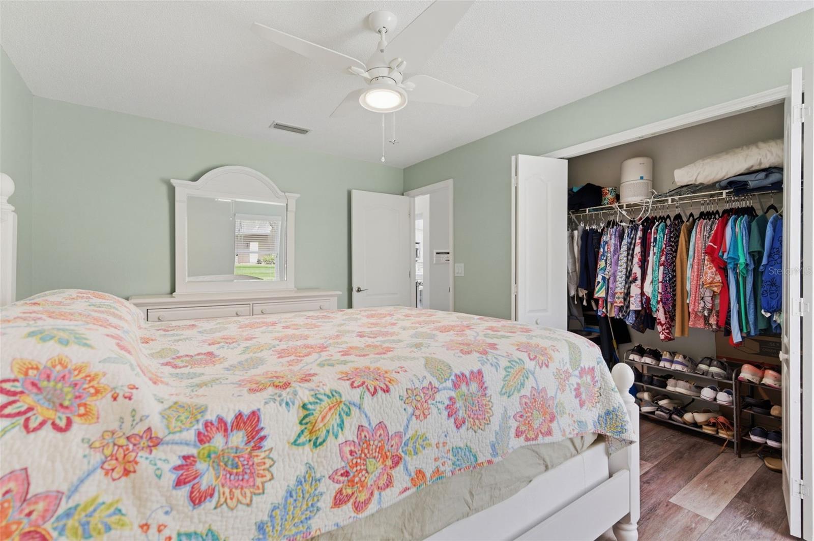 Image 50 of 72 For 18143 Winding Oaks Boulevard