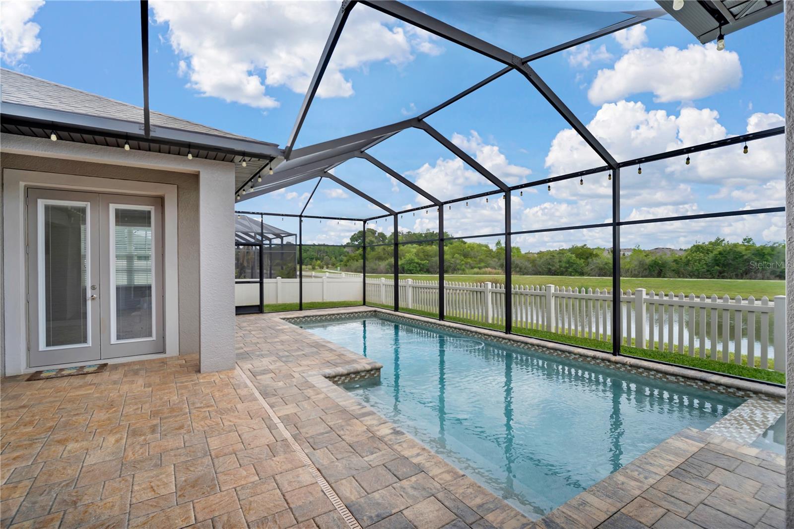 Listing photo id 14 for 32697 Natural Bridge Road