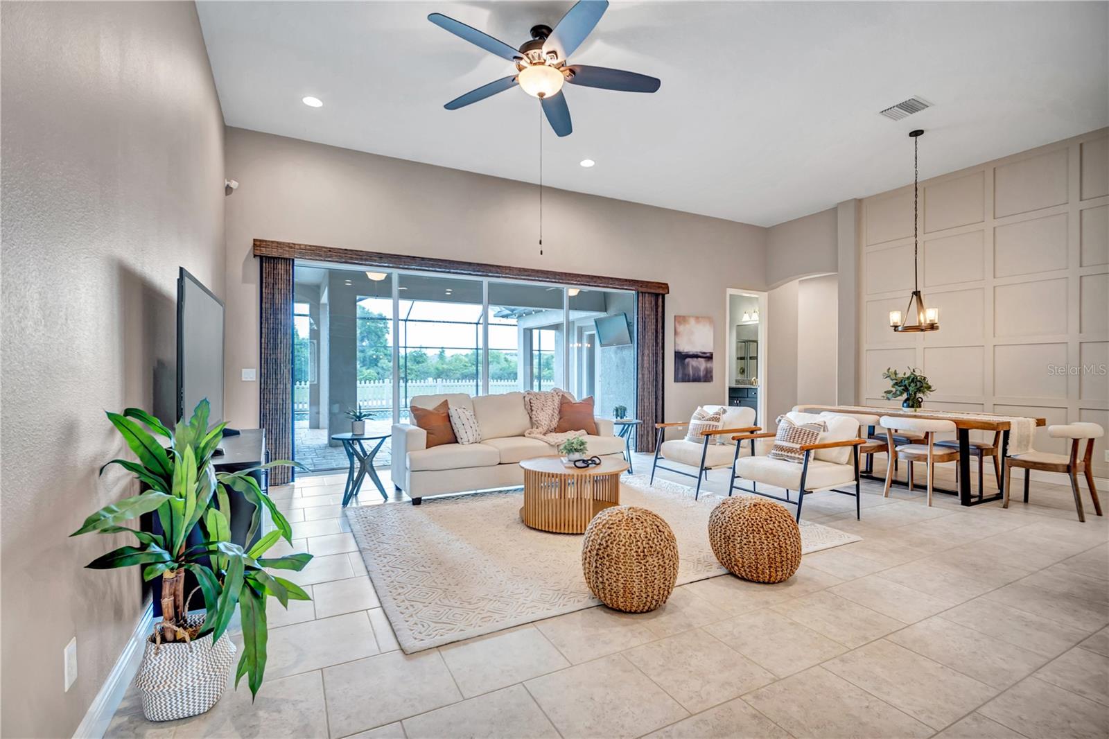 Listing photo id 23 for 32697 Natural Bridge Road