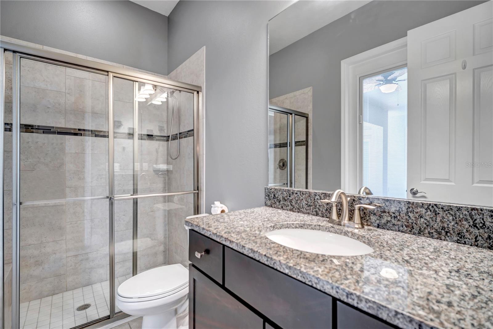 Listing photo id 31 for 32697 Natural Bridge Road