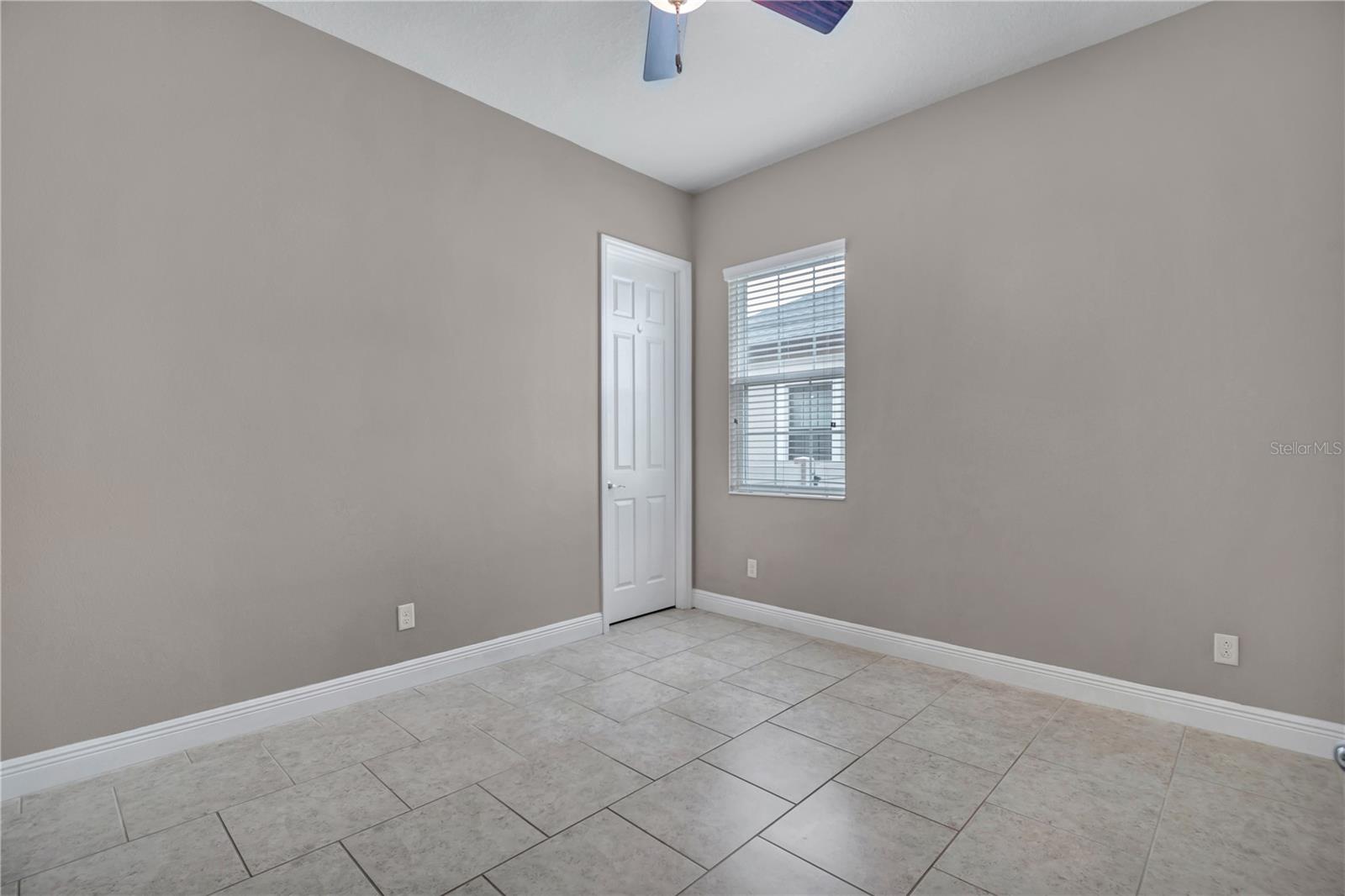 Listing photo id 44 for 32697 Natural Bridge Road