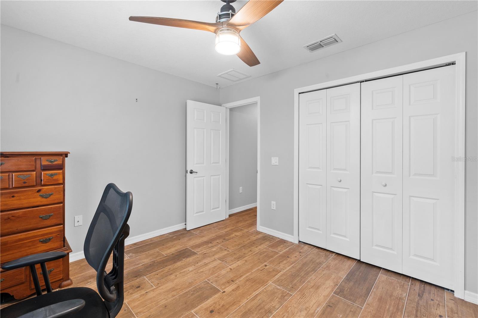 Image 25 of 43 For 10491 Joyce Drive