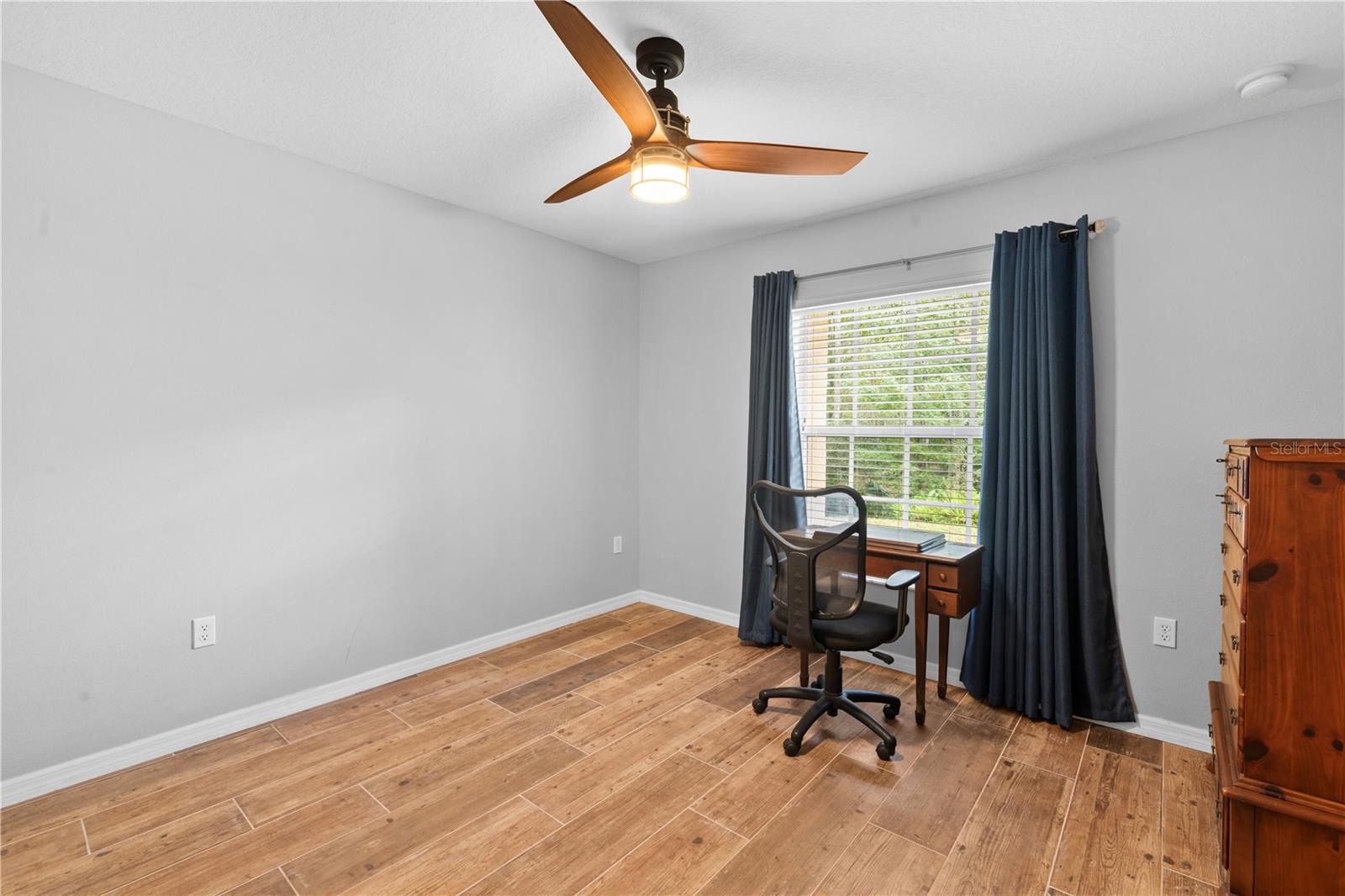 Image 26 of 43 For 10491 Joyce Drive