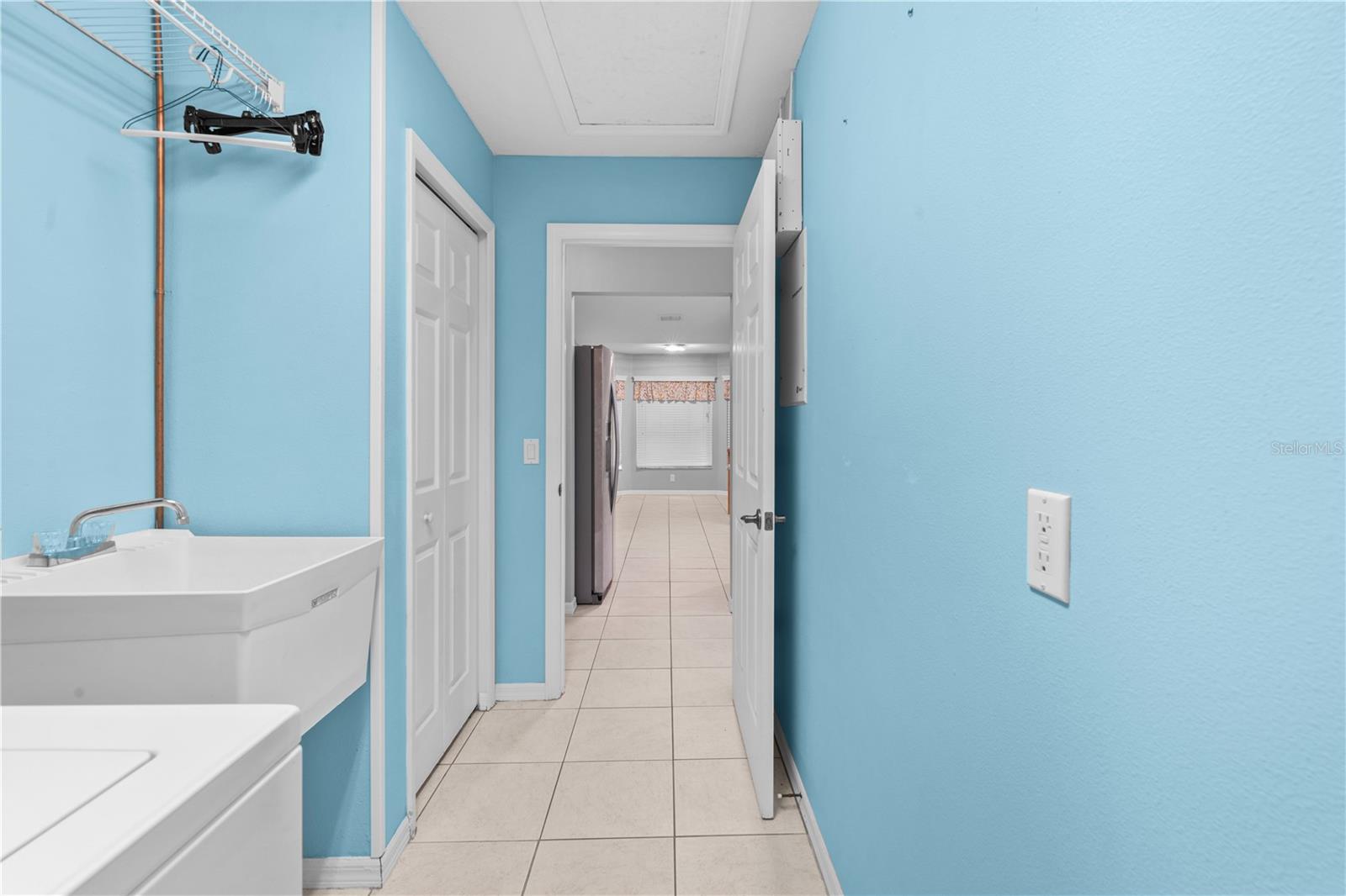 Image 29 of 43 For 10491 Joyce Drive