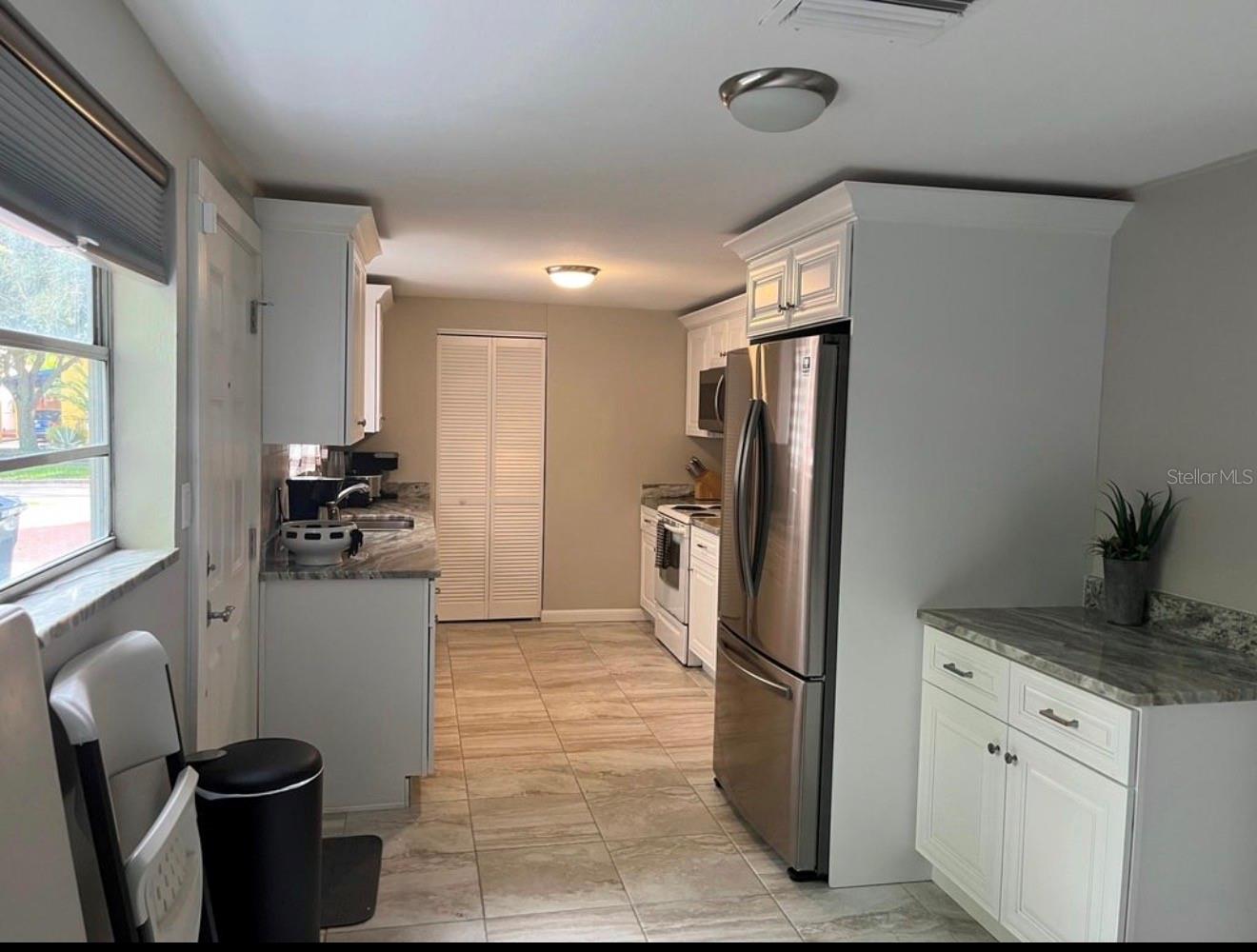 Image 4 of 19 For 2317 Bristol Avenue