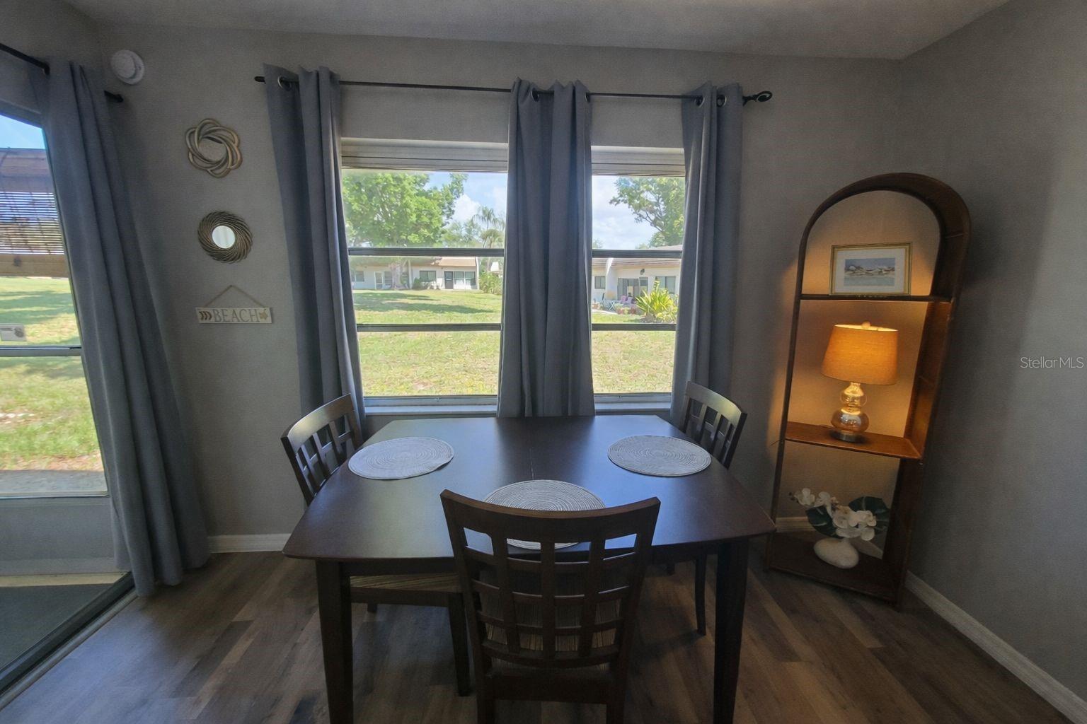 Image 6 of 22 For 1391 Mission Hills Boulevard