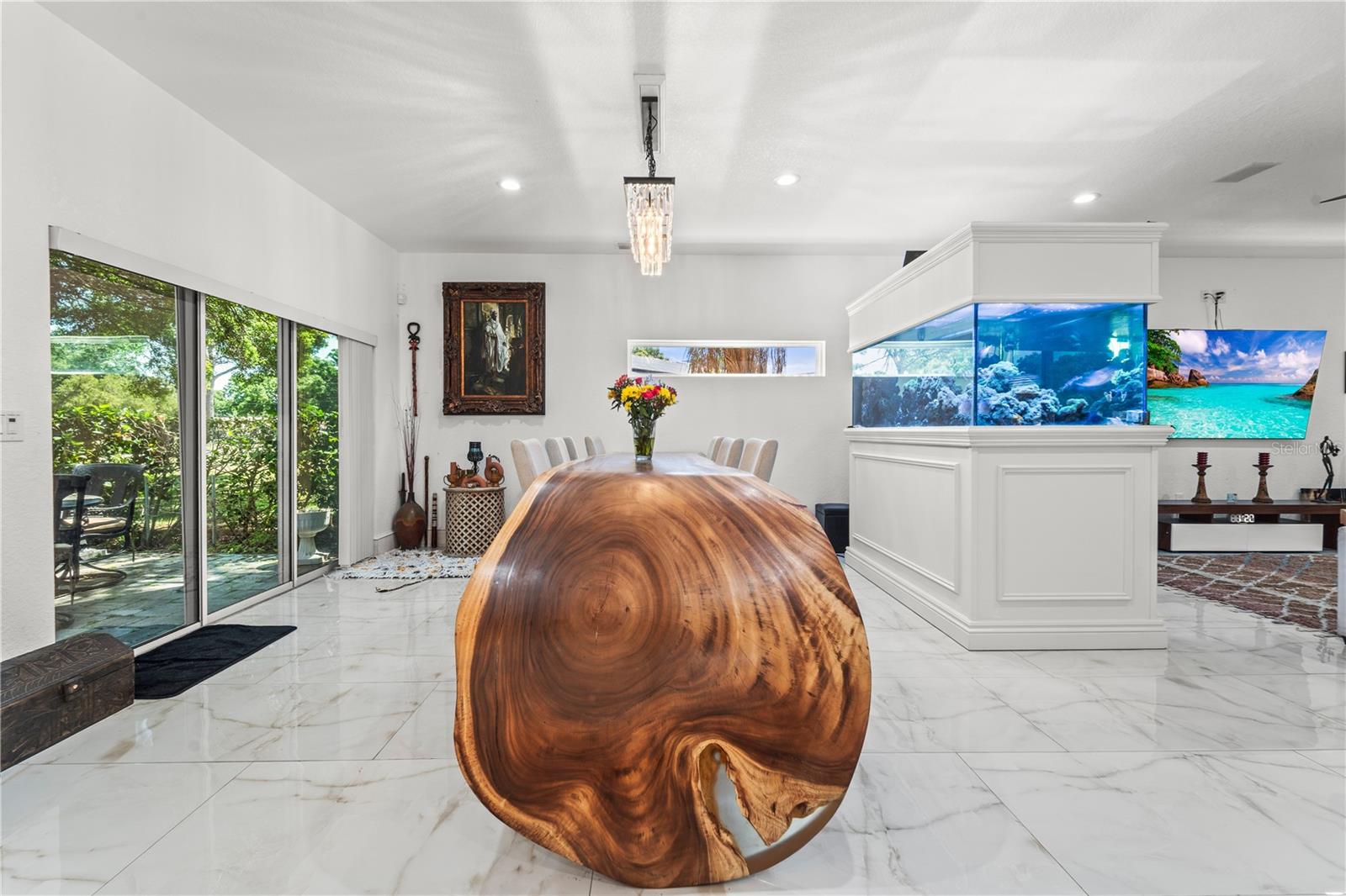 Image 11 of 87 For 2520 Gomaz Way S