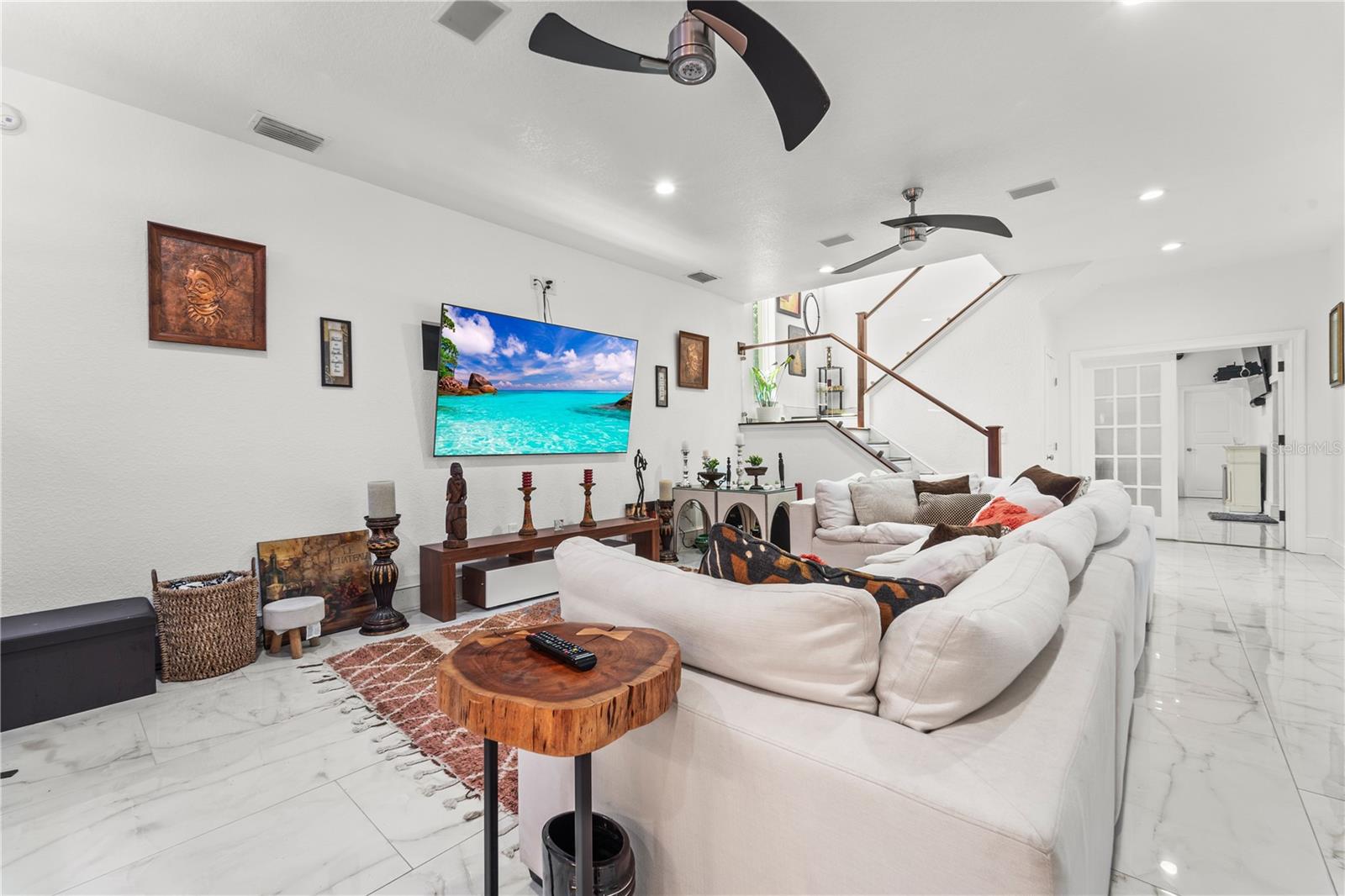 Image 15 of 87 For 2520 Gomaz Way S