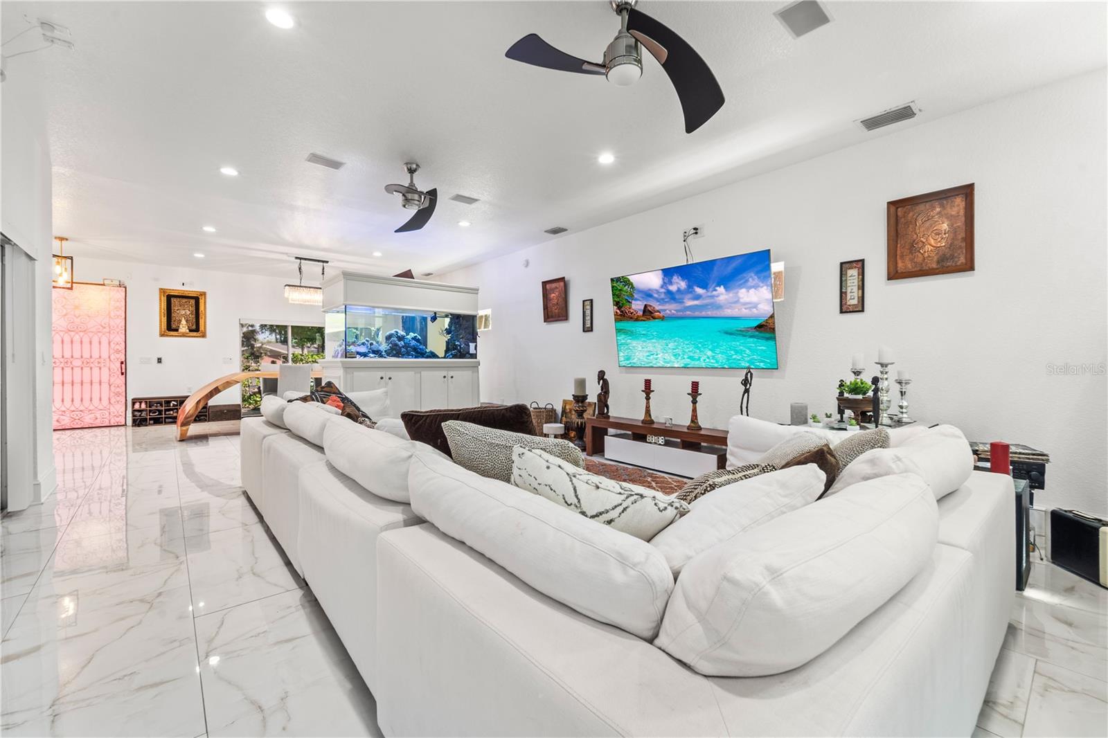 Image 16 of 87 For 2520 Gomaz Way S