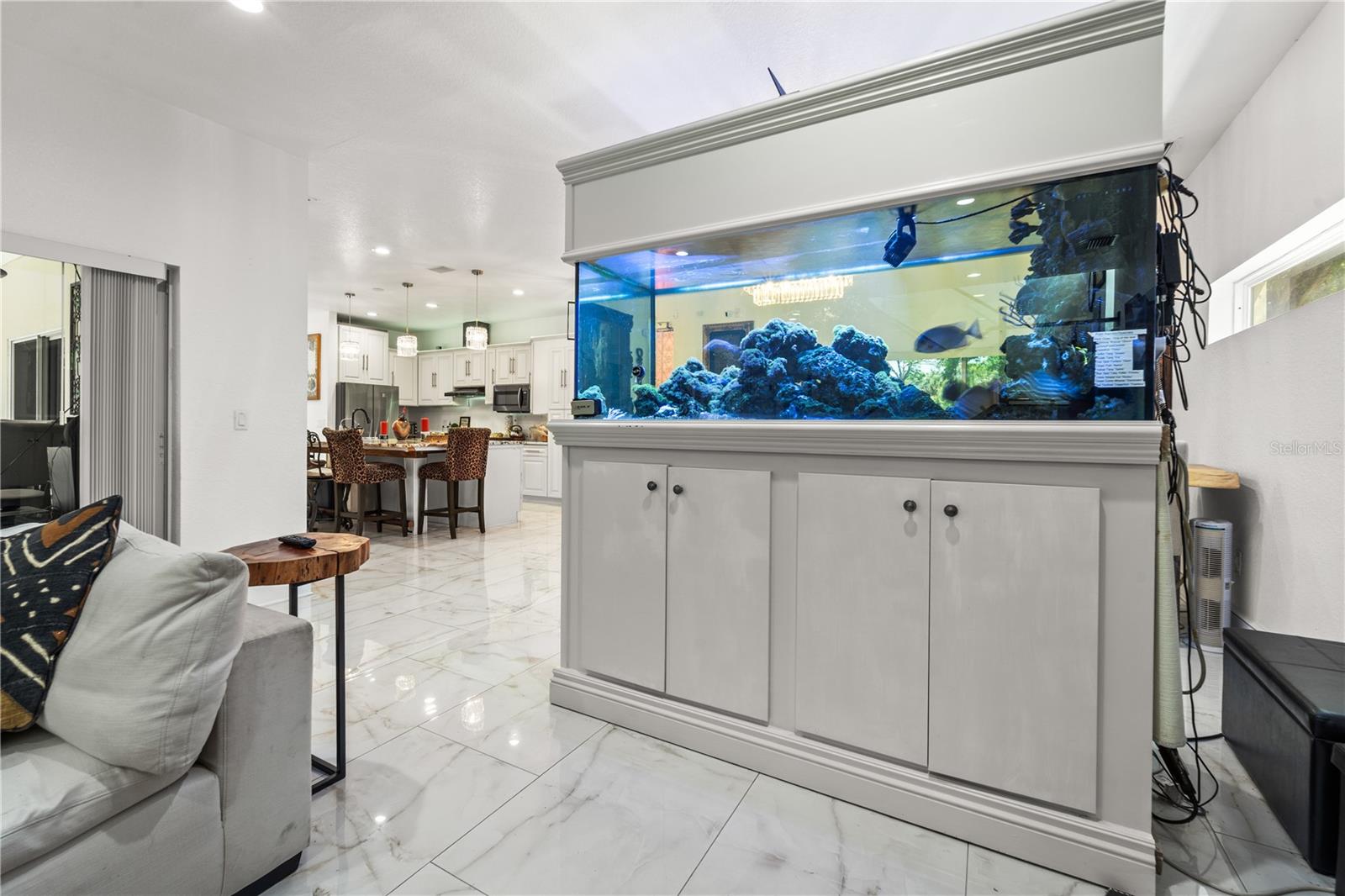 Image 18 of 87 For 2520 Gomaz Way S