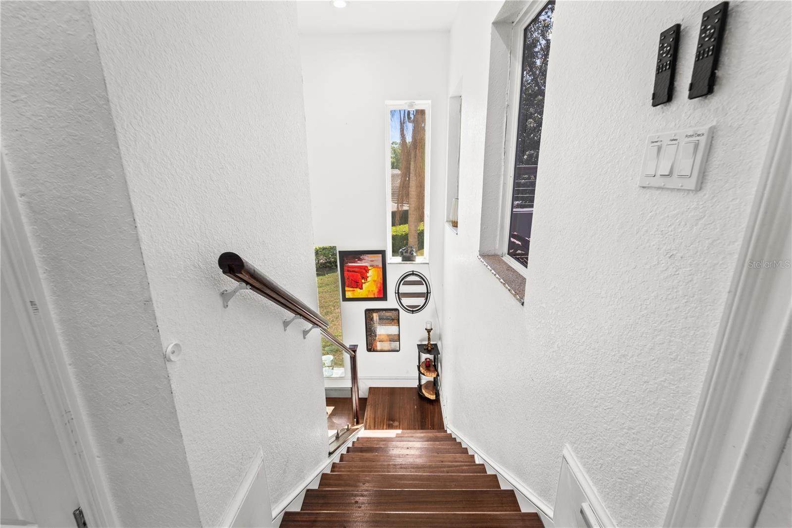 Image 29 of 87 For 2520 Gomaz Way S