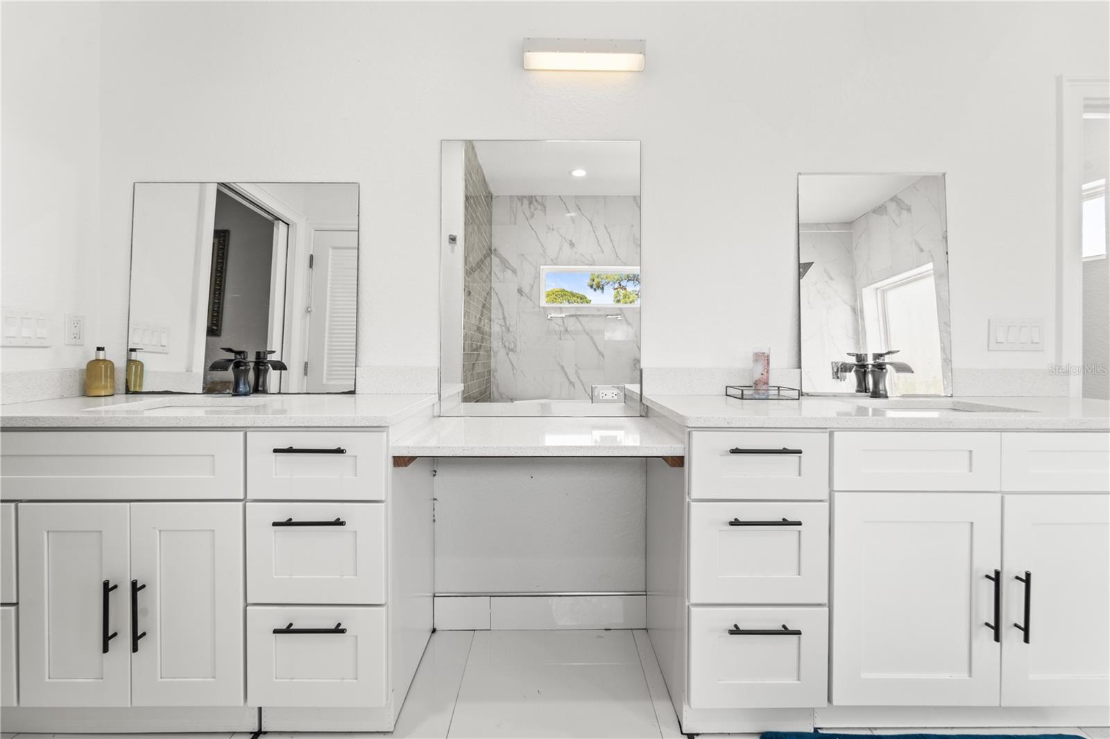 Image 39 of 87 For 2520 Gomaz Way S