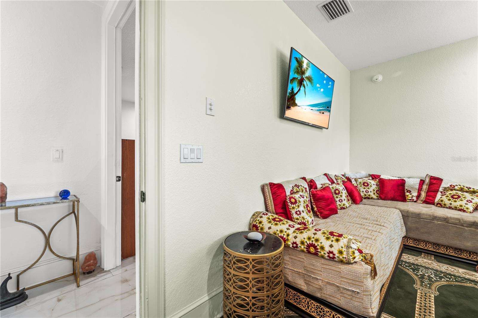 Image 47 of 87 For 2520 Gomaz Way S