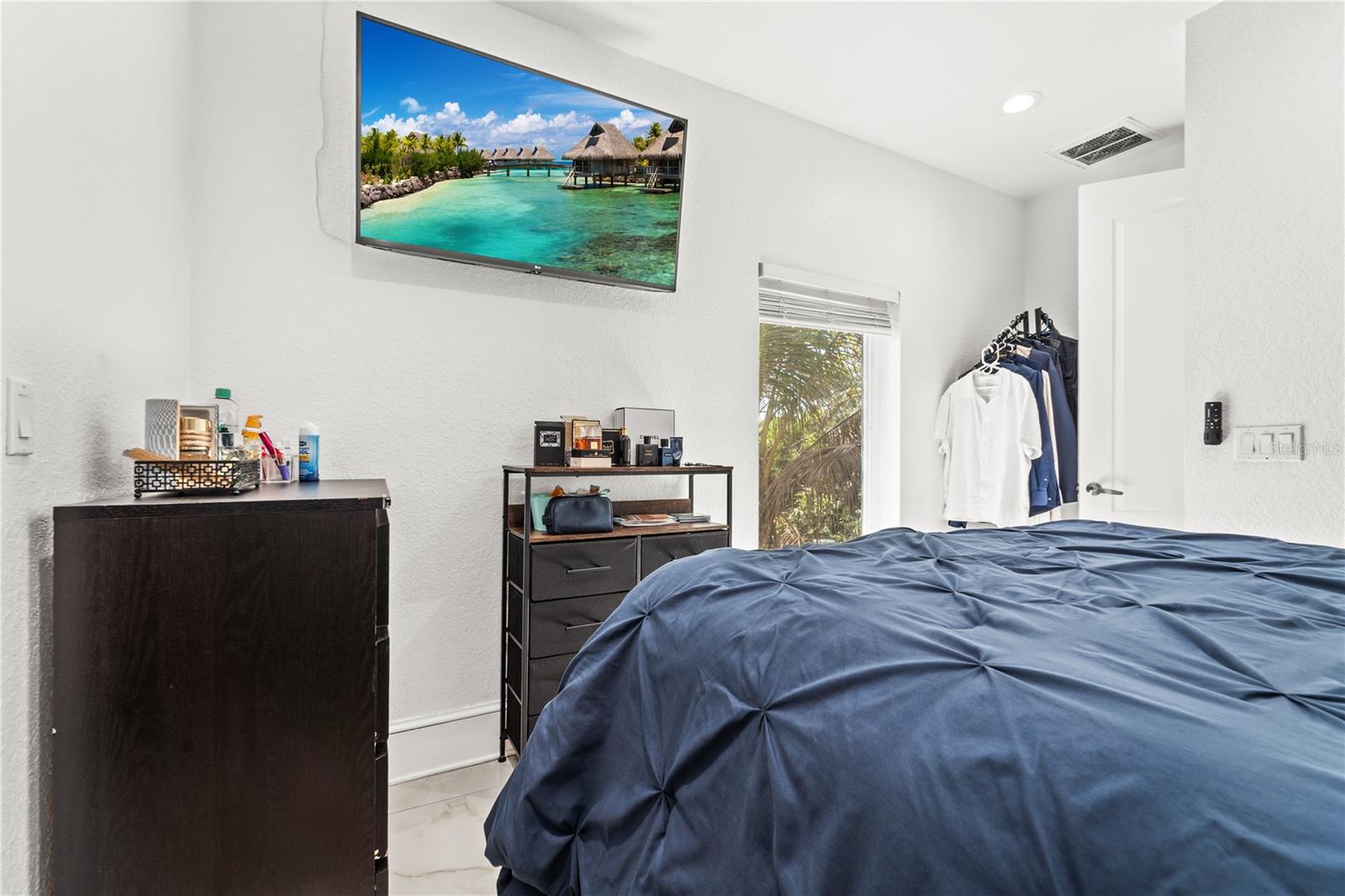 Image 60 of 87 For 2520 Gomaz Way S